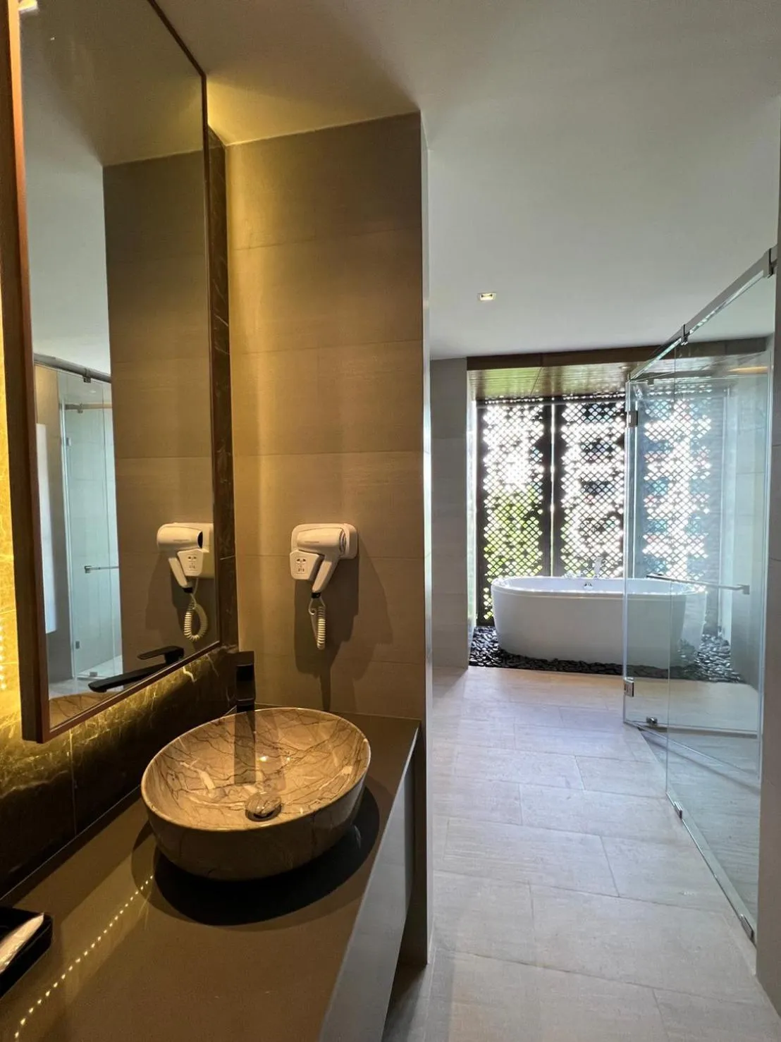 Bathroom in Fifth Pattaya Jomtien By Shiwalai Int
