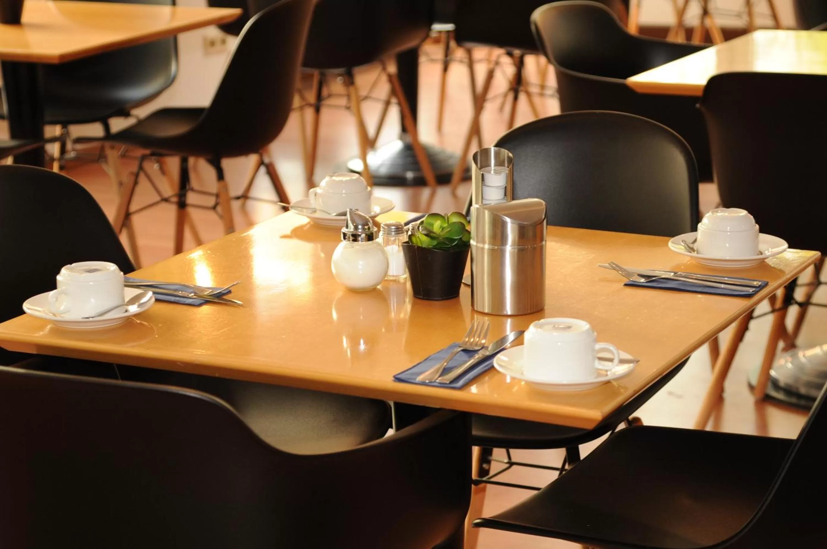 Breakfast in hogh Hotel Heilbronn