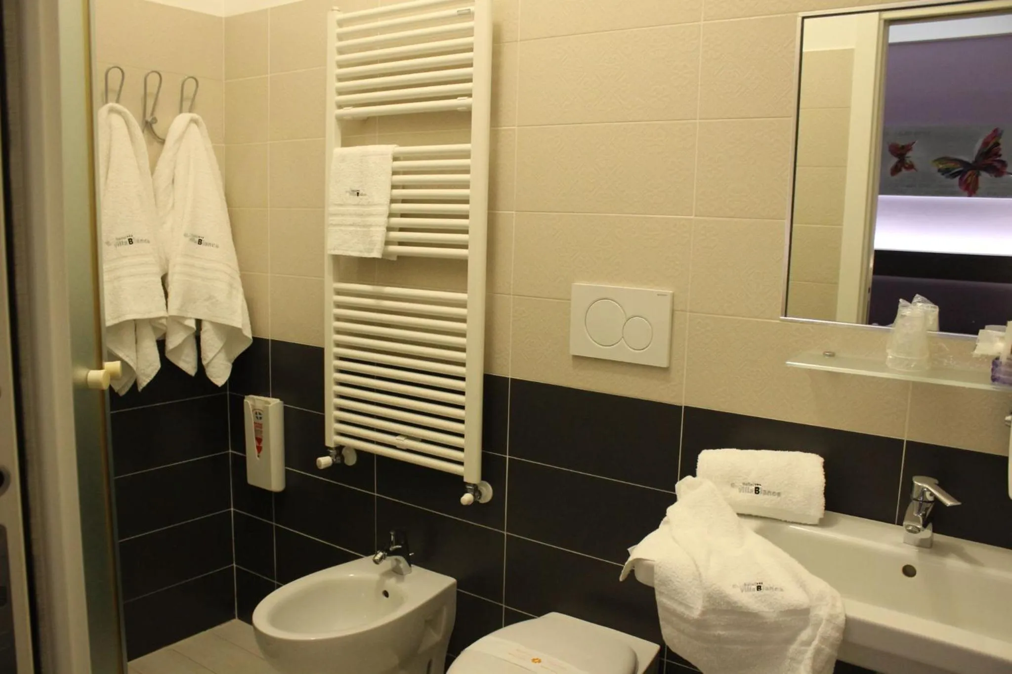 Bathroom in Hotel Villa Bianca