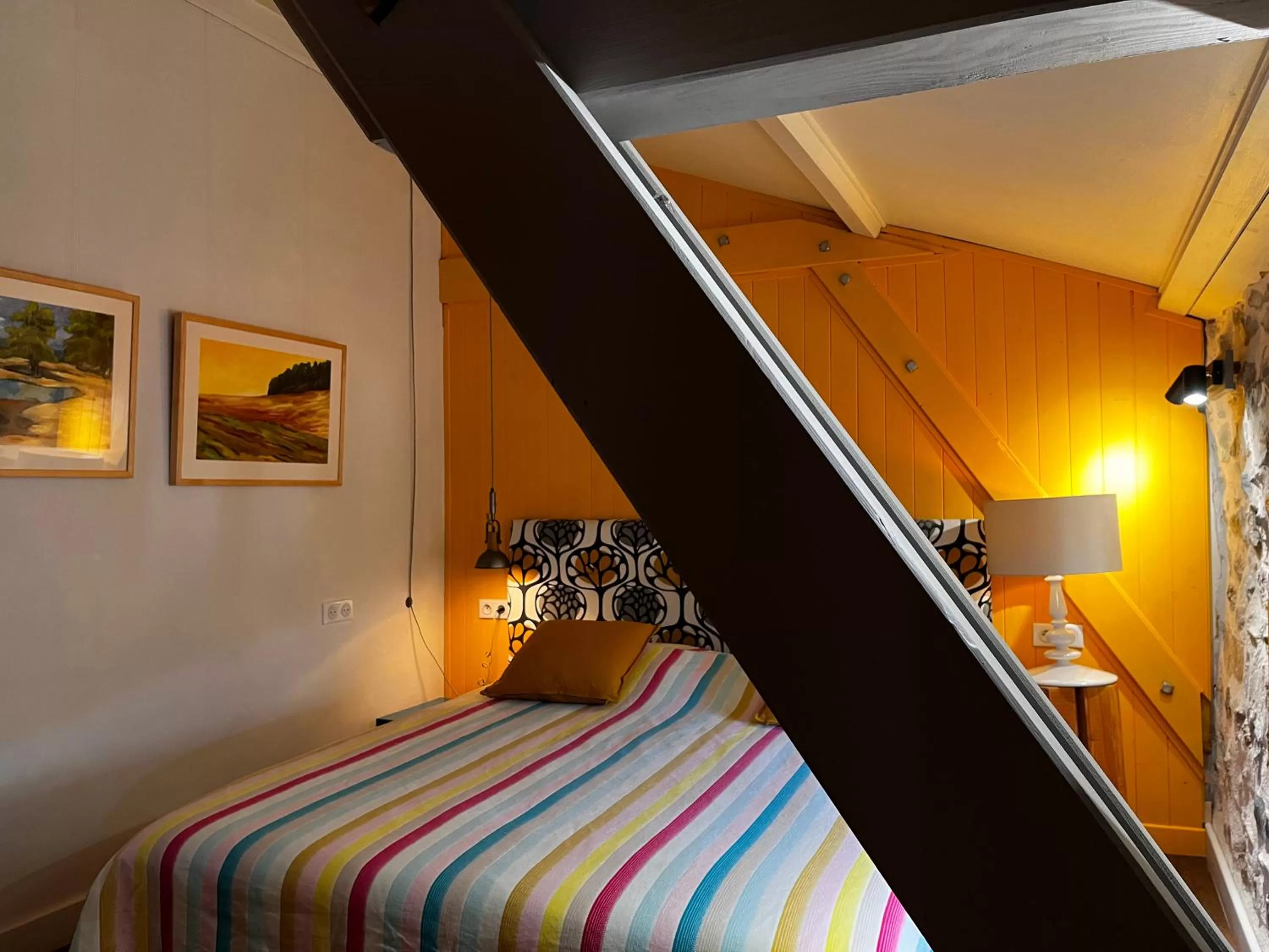 Bed in Art et Création