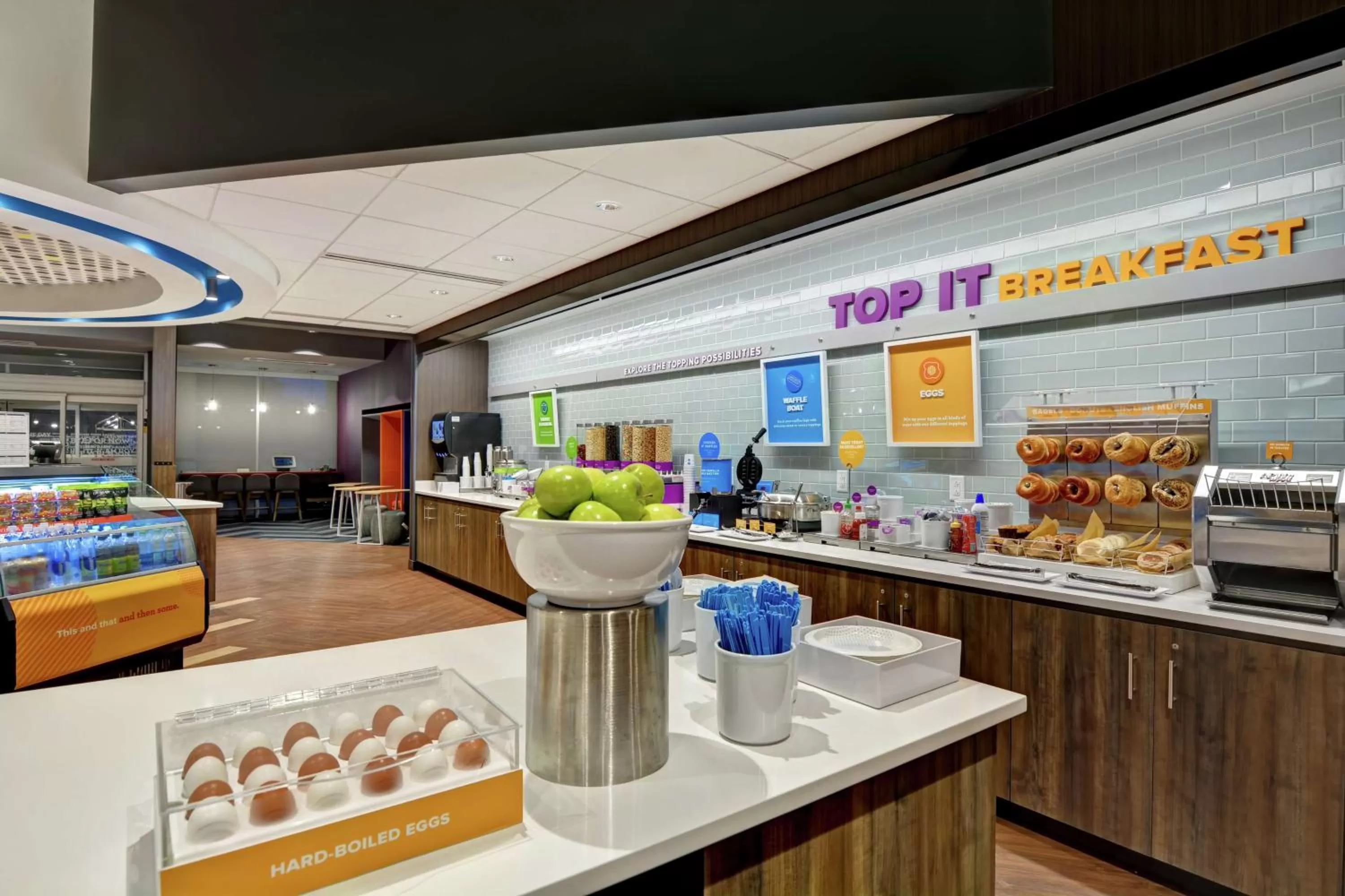 Breakfast in Tru By Hilton Middletown