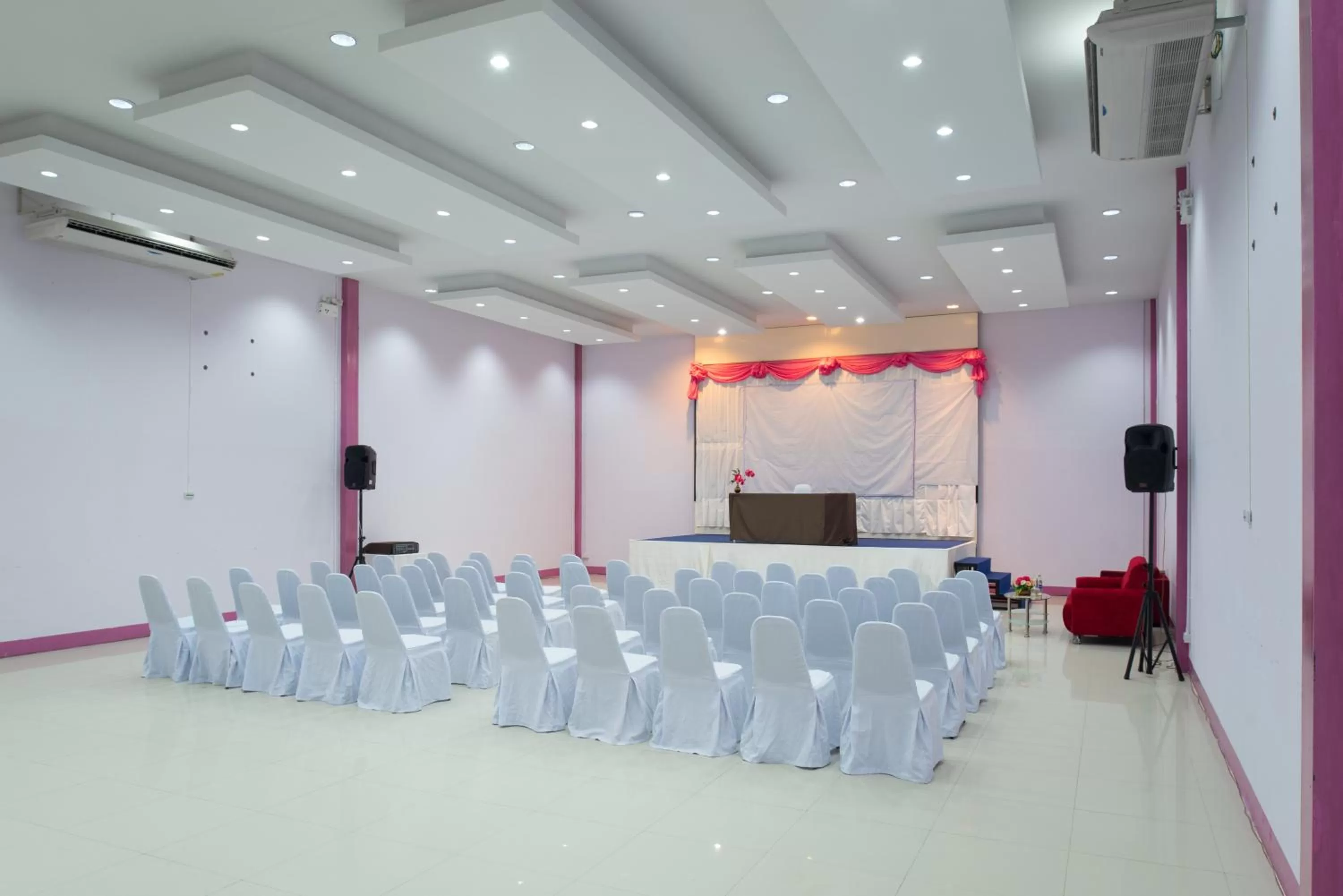 Business facilities in Eco Inn Lite Chanthaburi