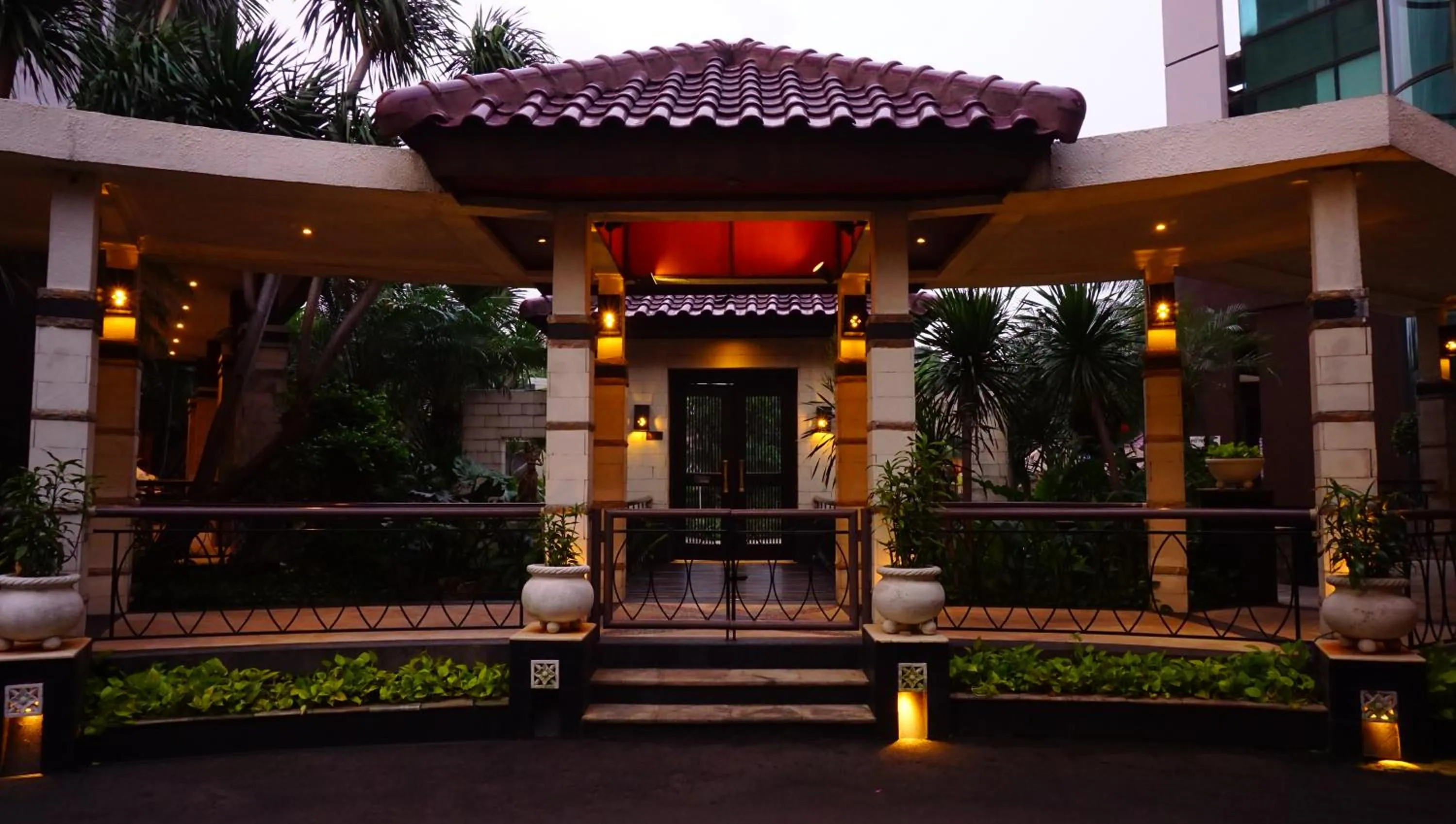 Property building in Kristal Hotel Jakarta