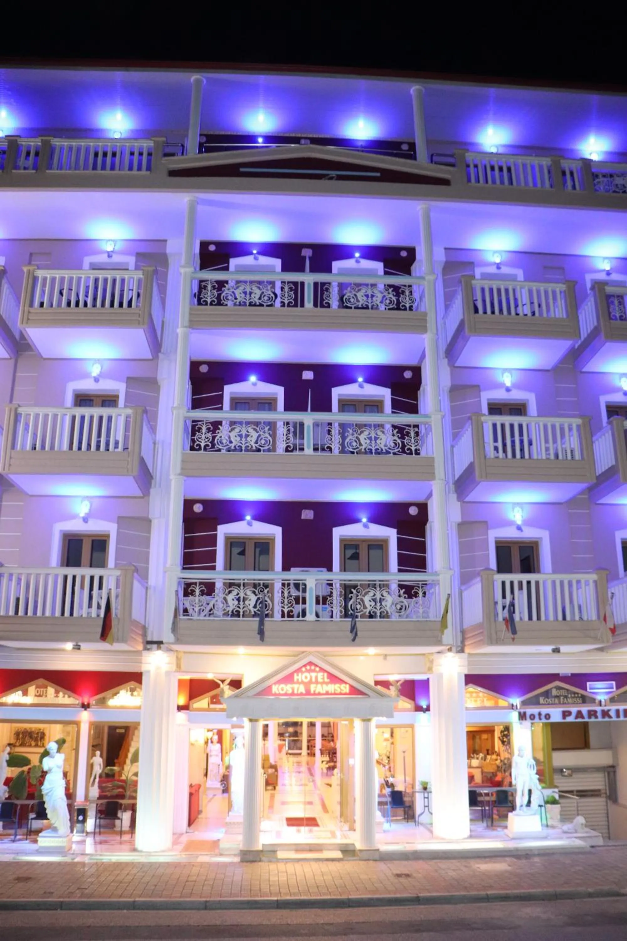 Hotel Kosta Famissi