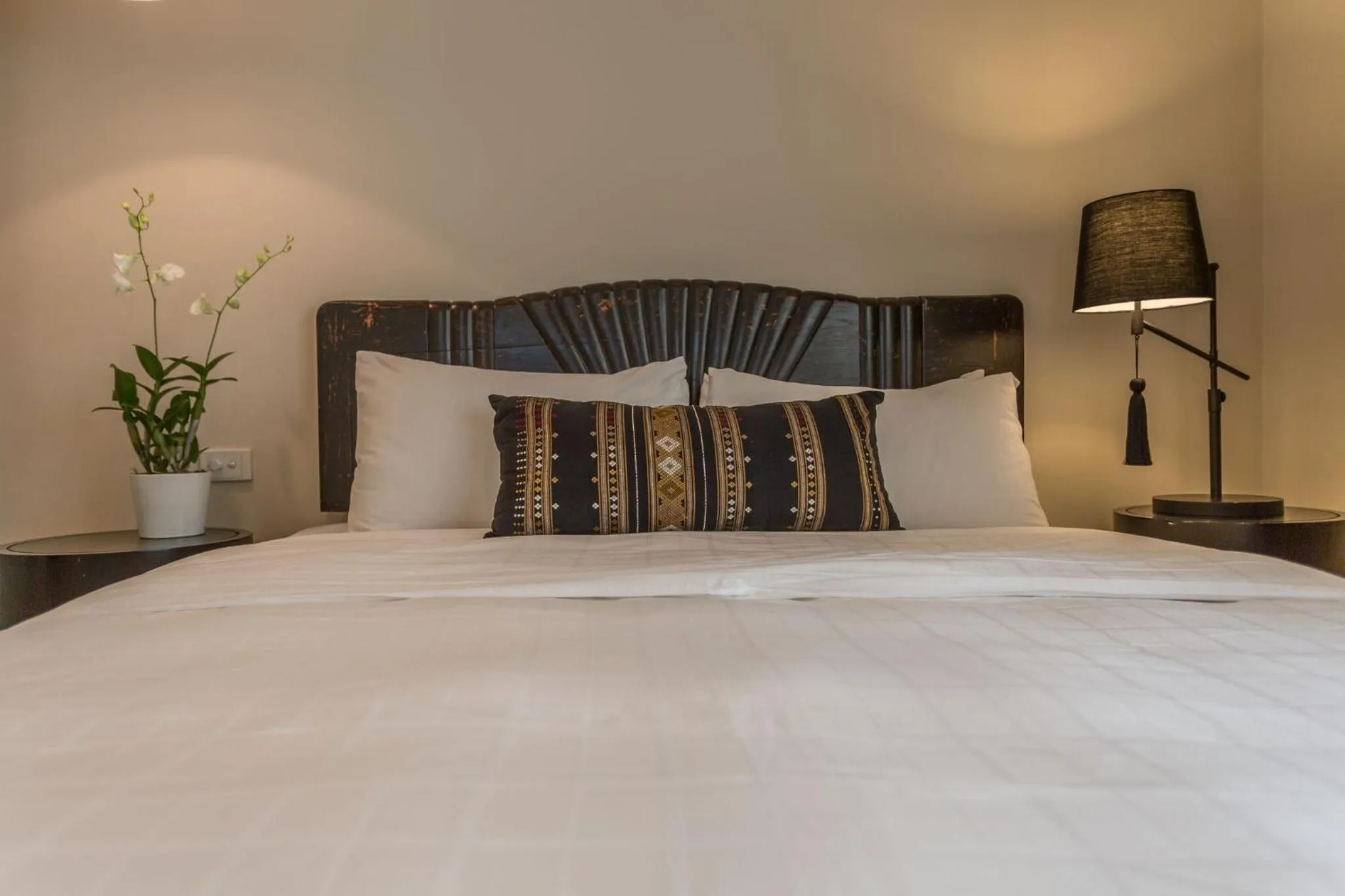 Bed in At 21 Saladaeng