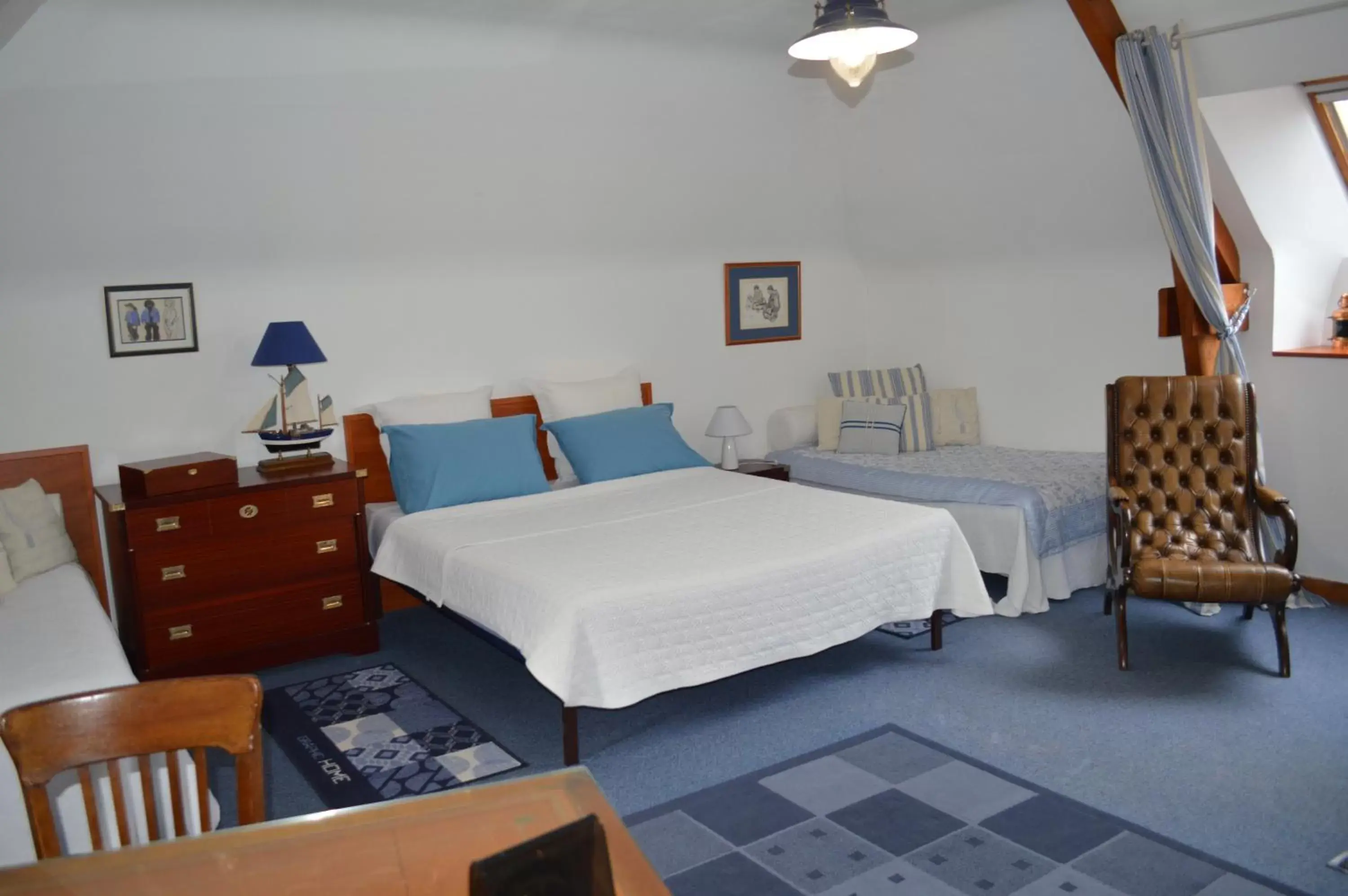 Deluxe Family Room in Manoir de Beaupré Deluxe Family Room in Manoir de Beaupré