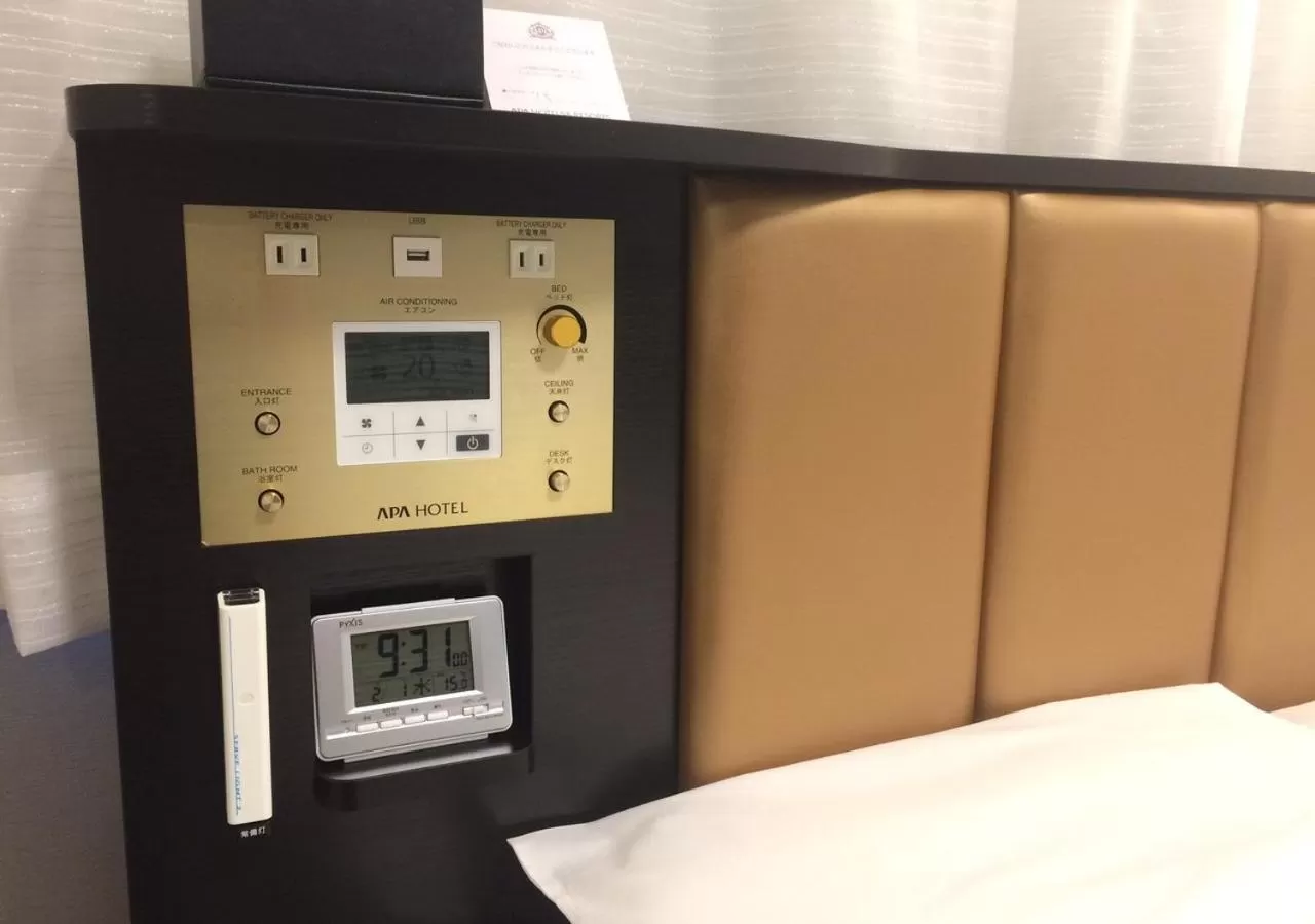 Other, Bed in APA Hotel Yodoyabashi Kitahama Ekimae