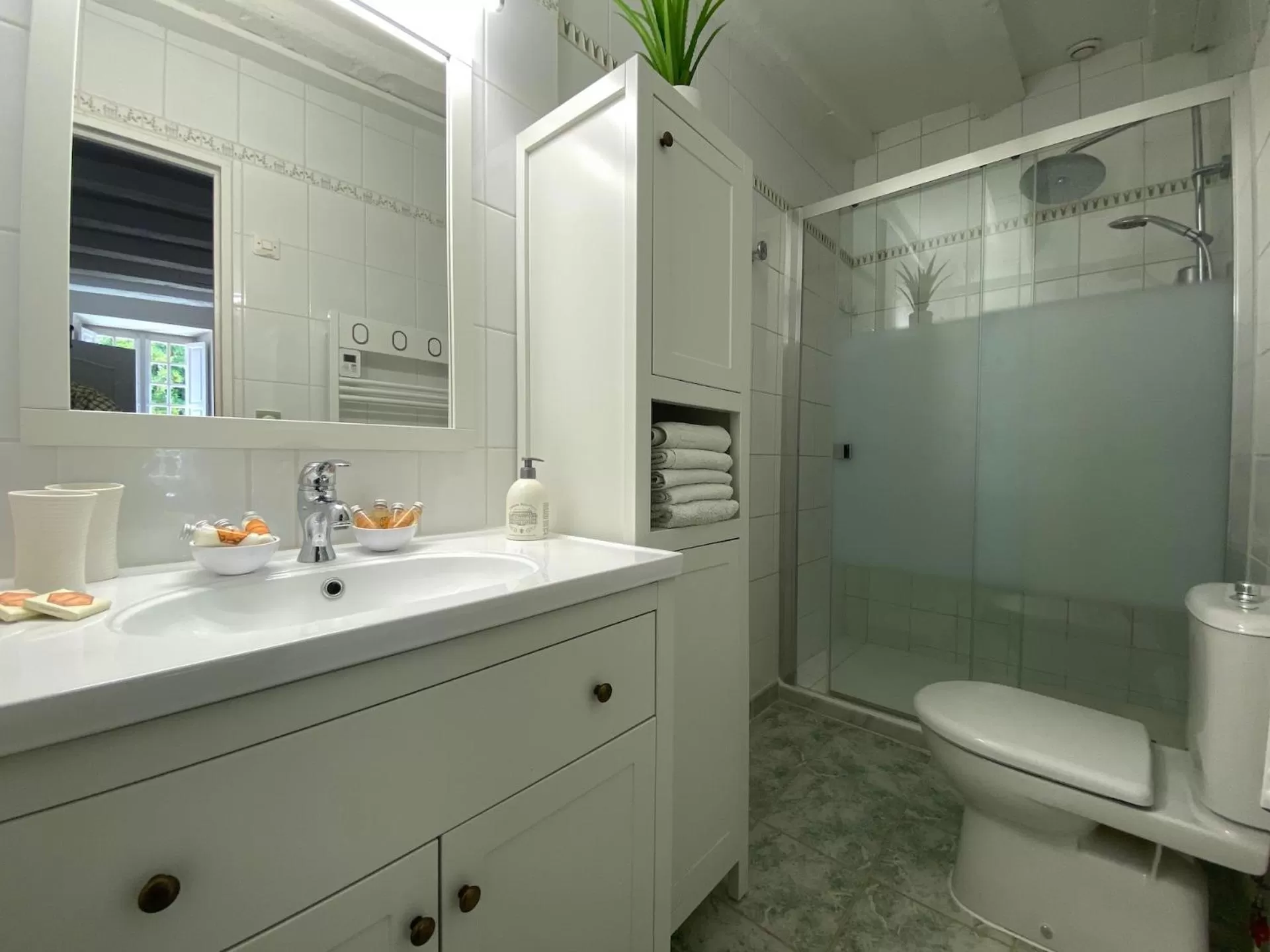 Bathroom in Le Petit Chateau De Sainte Colombe
