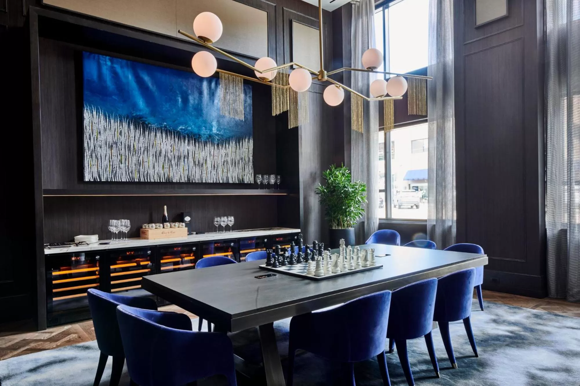 Evening entertainment in Daxton Hotel Birmingham, Curio Collection by Hilton