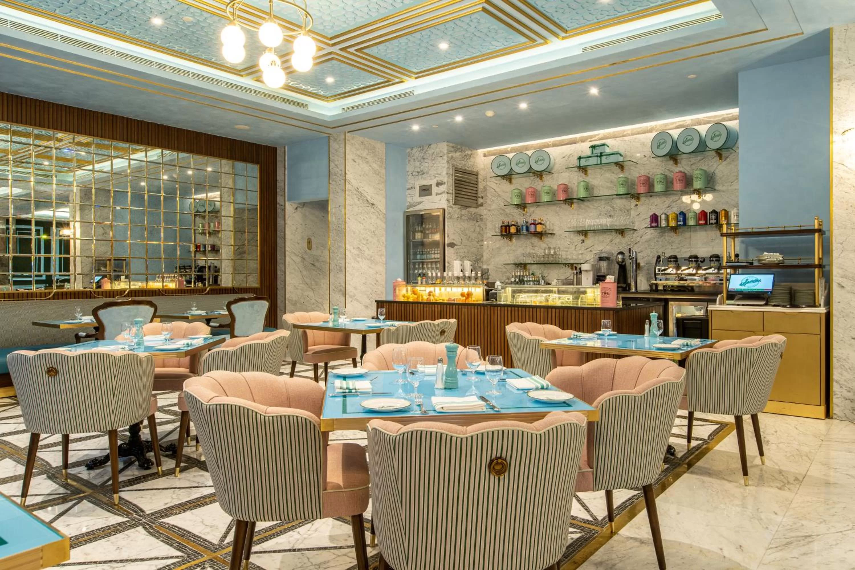 Restaurant/places to eat in Mansard Riyadh, a Radisson Collection Hotel