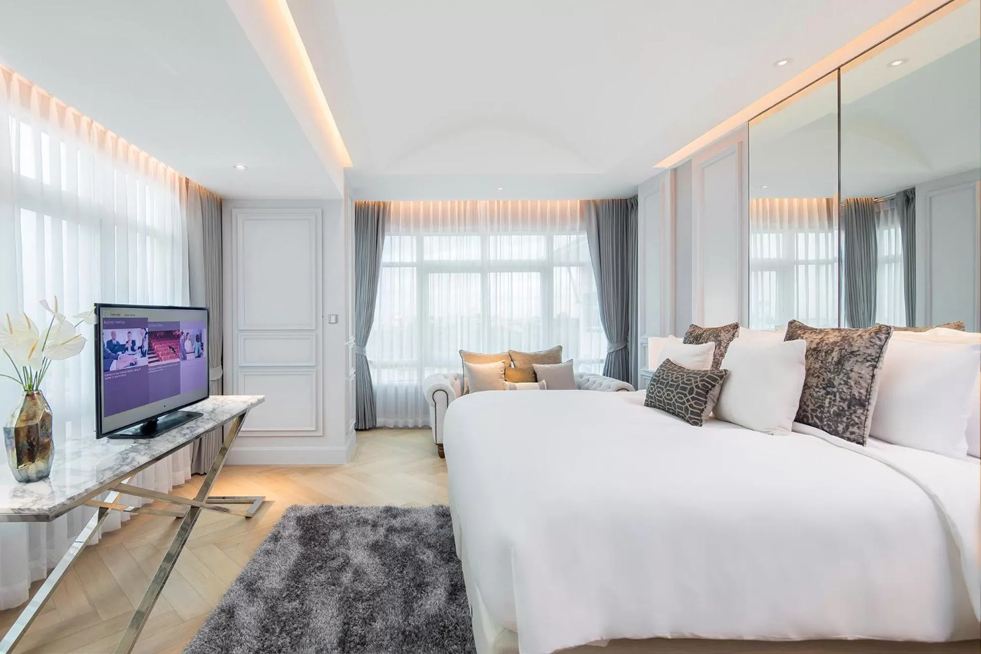 Bed in De Princess Hotel Udonthani