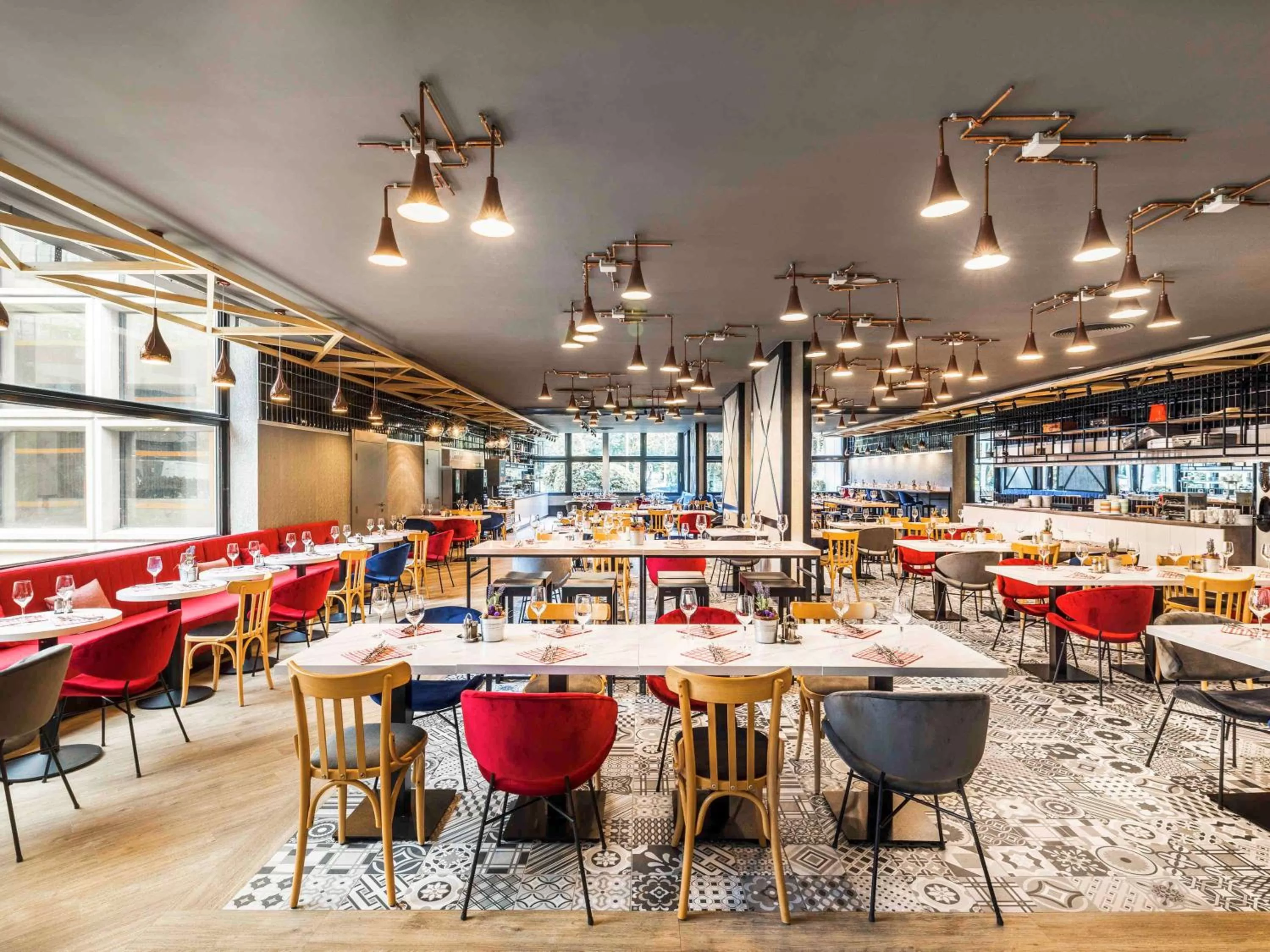 Restaurant/places to eat in ibis Budapest Castle Hill