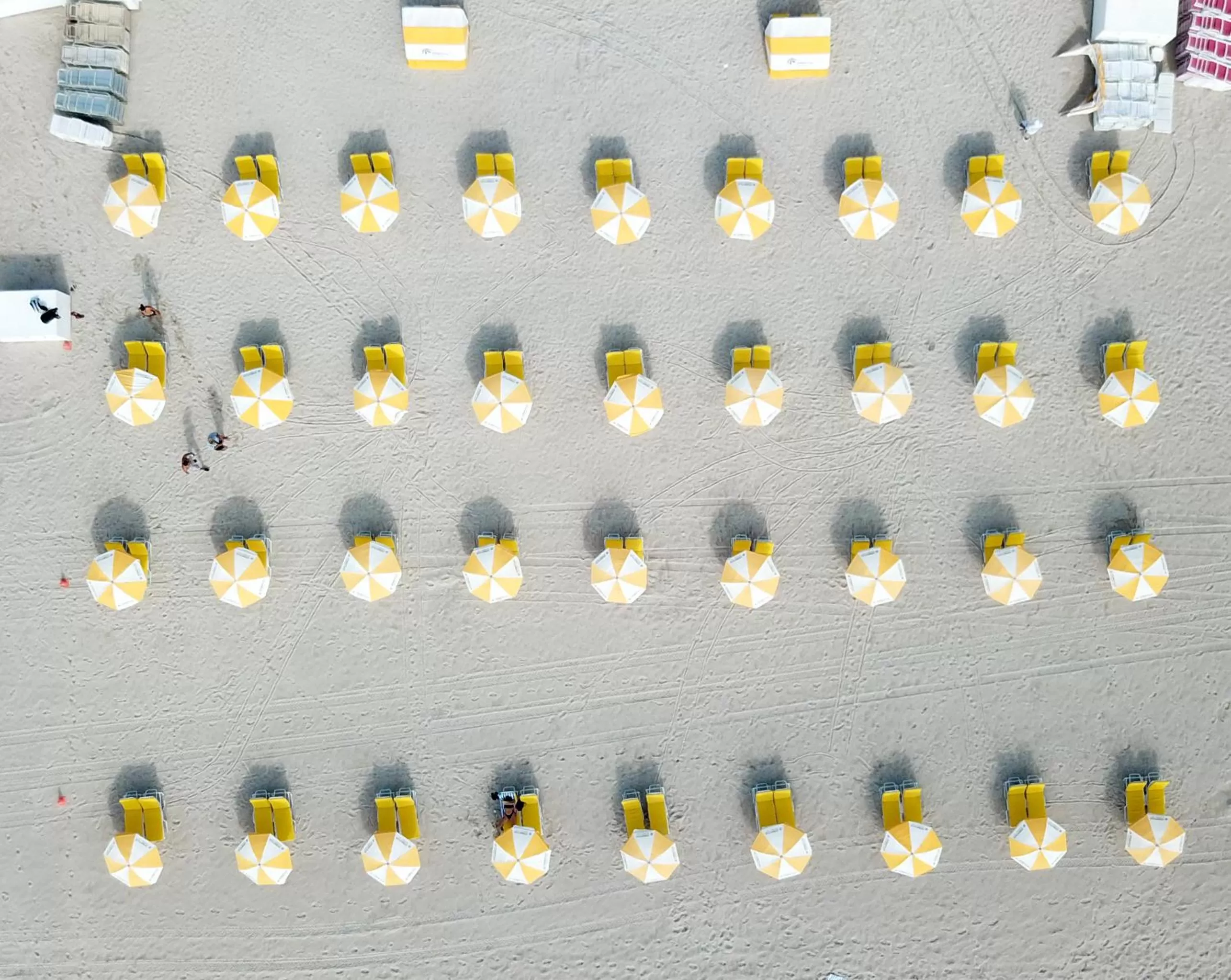 Beach in San Juan Hotel Miami Beach