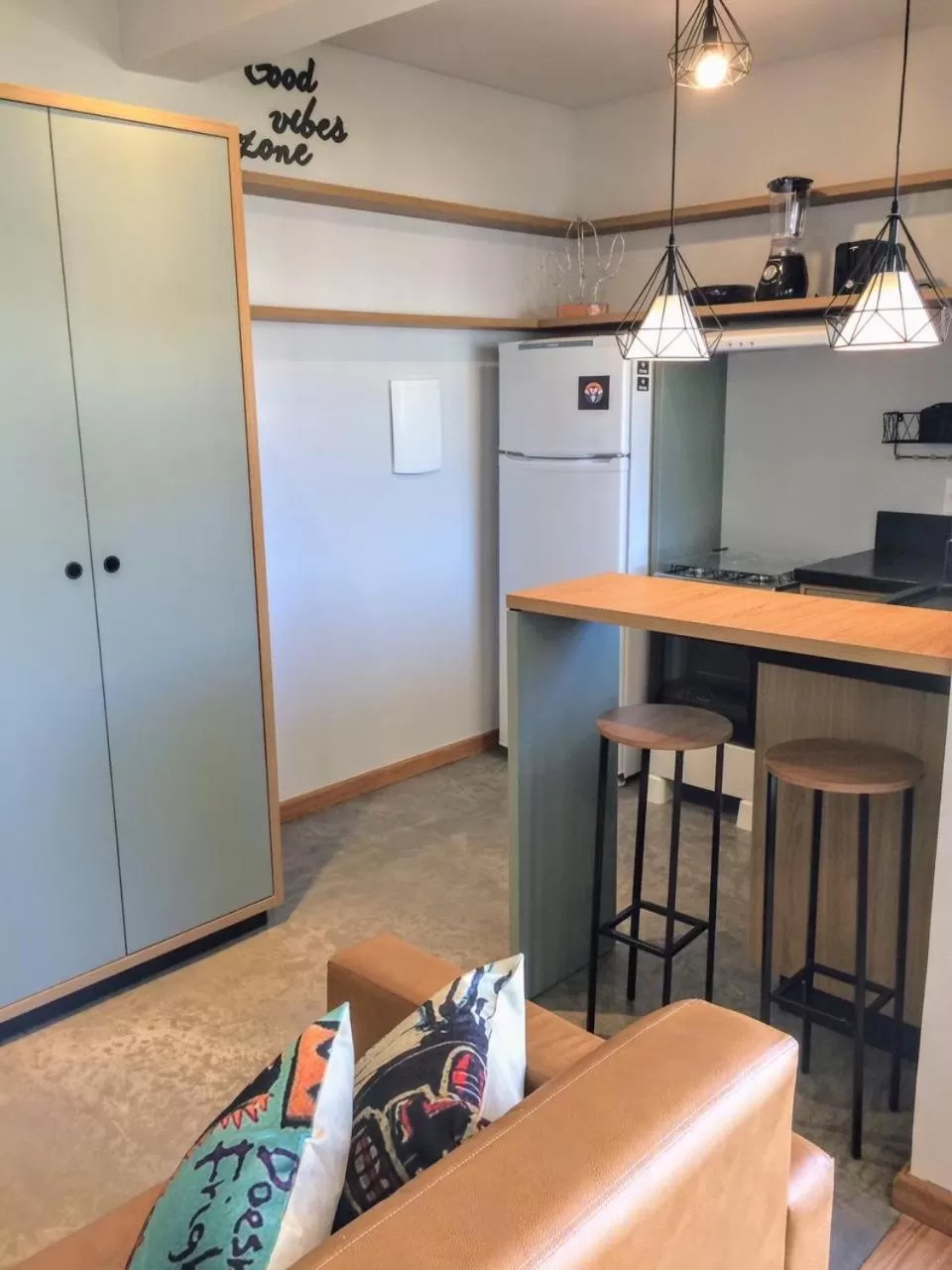 Kitchen or kitchenette in Hospedaria da Lagoa