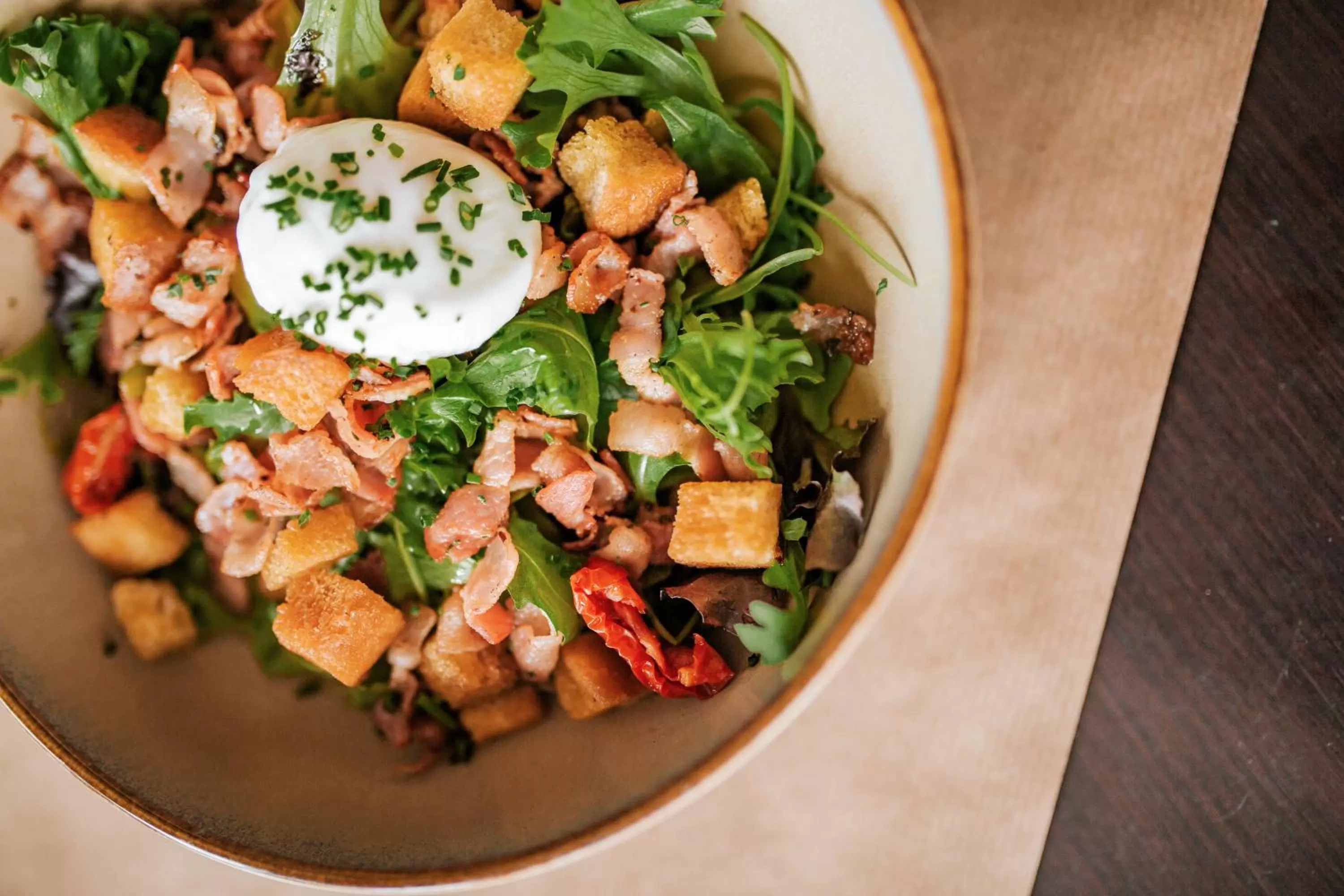 Food close-up in B&B HOTEL Lyon Nord 4 étoiles