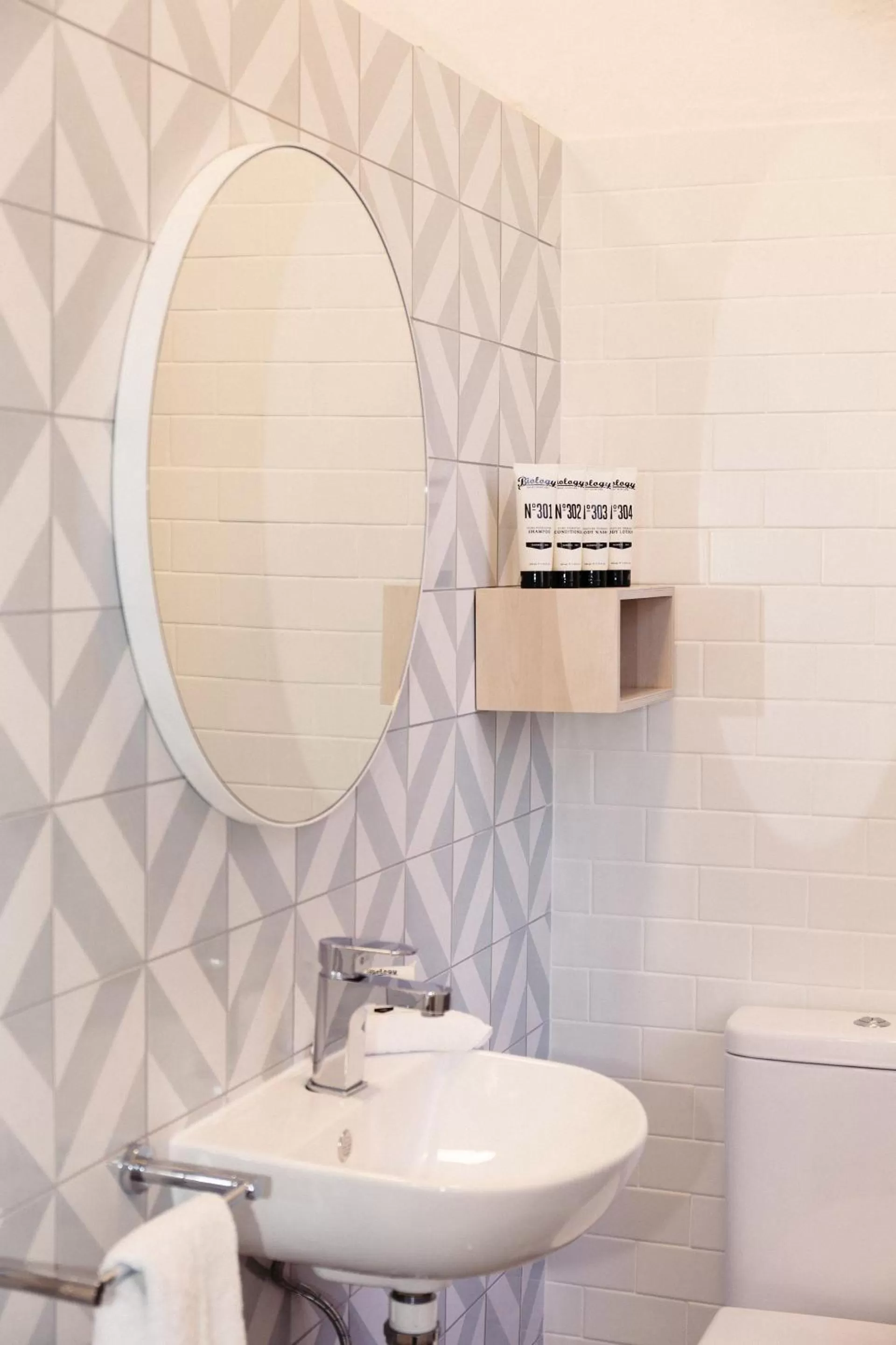 Bathroom in The Ultimo