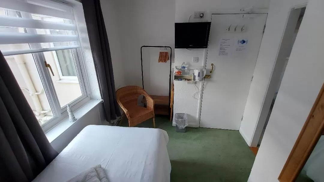 TV/Entertainment Center in The Clifton at Paignton