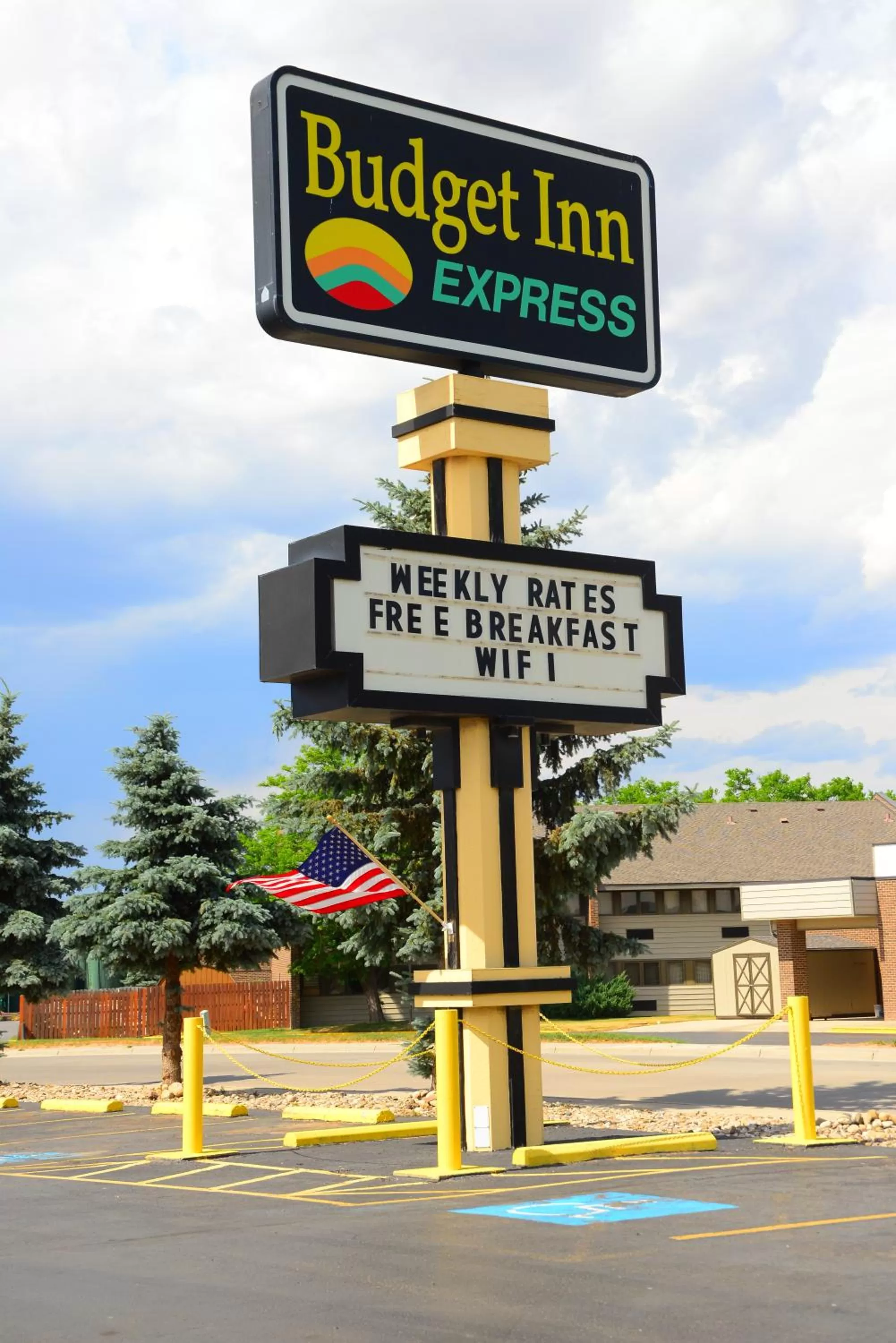 Property logo or sign in Budget Inn Express