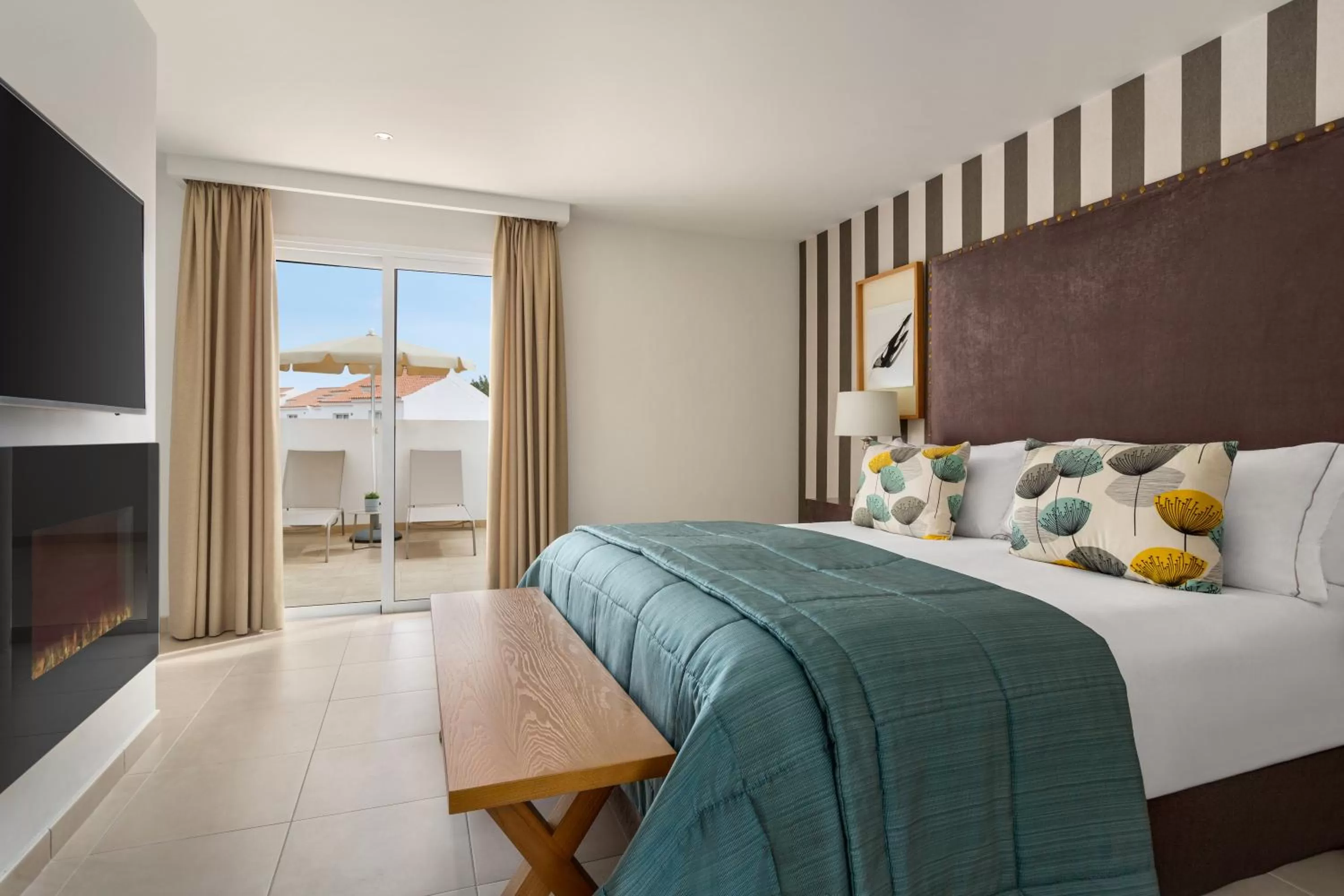 Bed in Wyndham Residences Golf del Sur