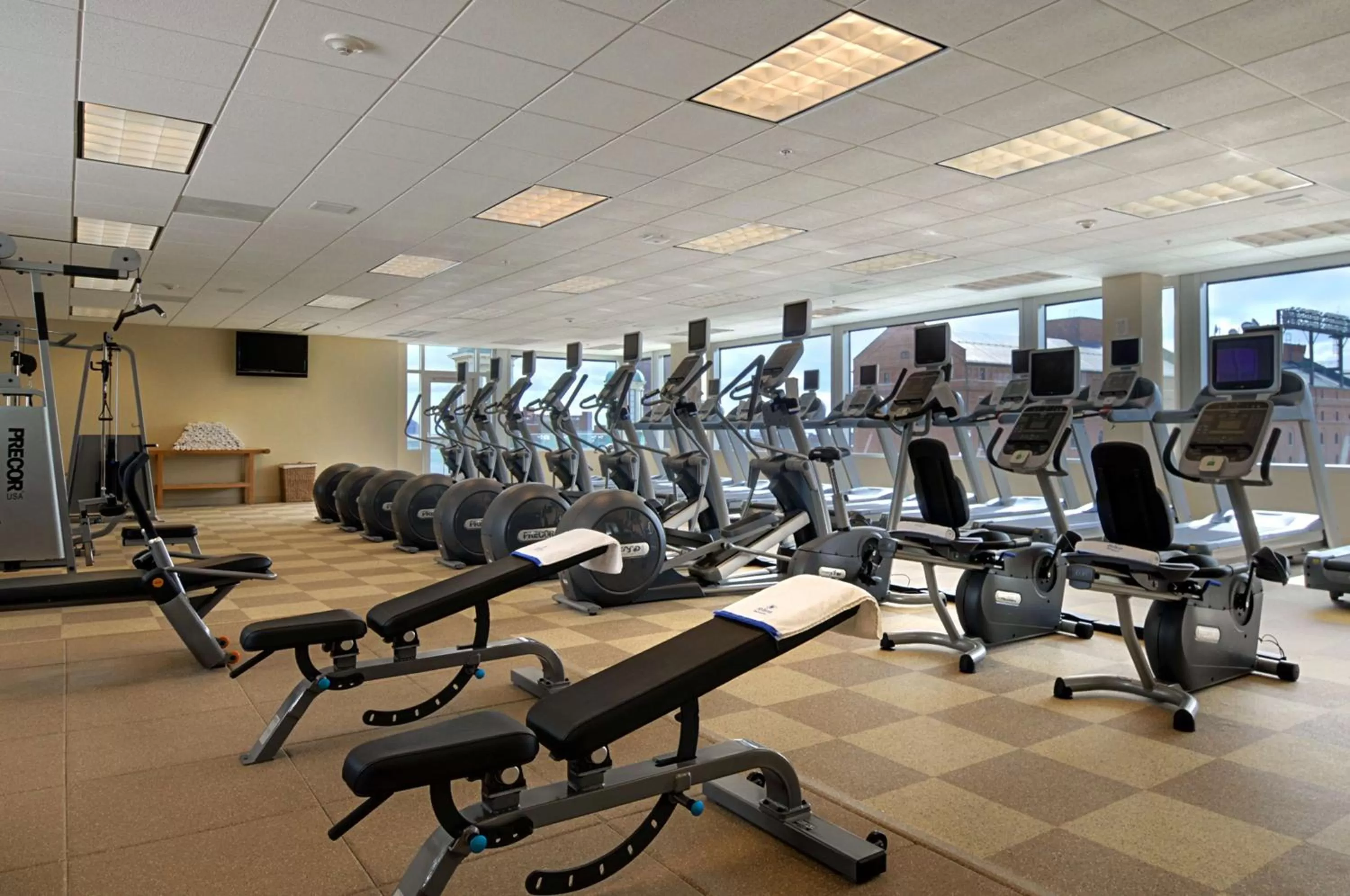Fitness centre/facilities in Hilton Baltimore Inner Harbor