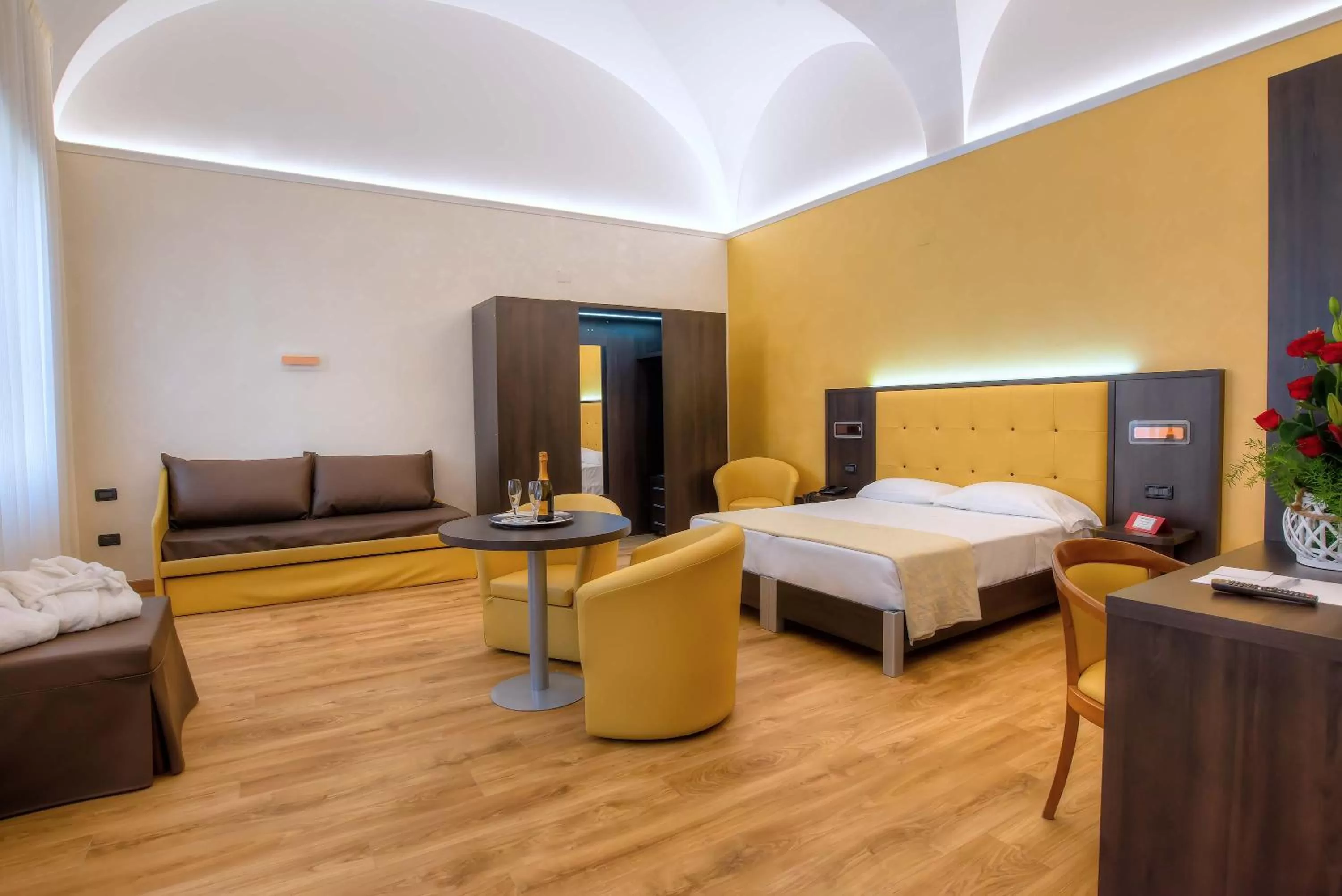 Photo of the whole room, Bed in Hotel Santa Prisca