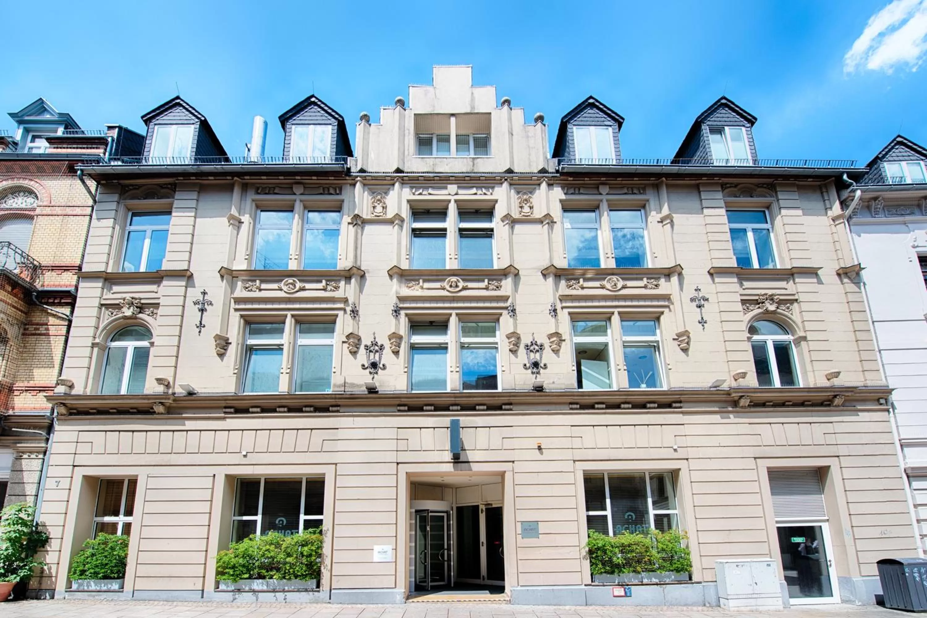 Property building in ACHAT Hotel Wiesbaden City