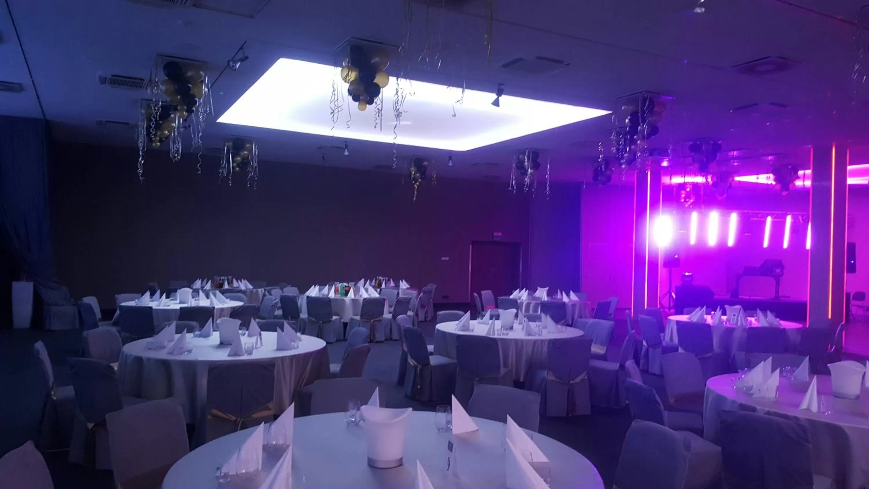 Banquet/Function facilities in Maloves Resort & Spa