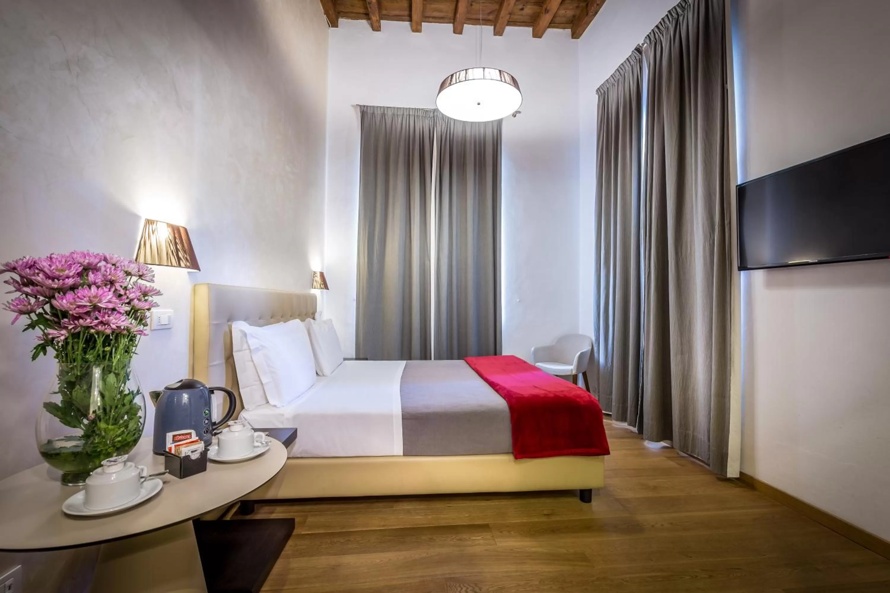 Bedroom, Bed in Hotel La Scaletta al Ponte Vecchio