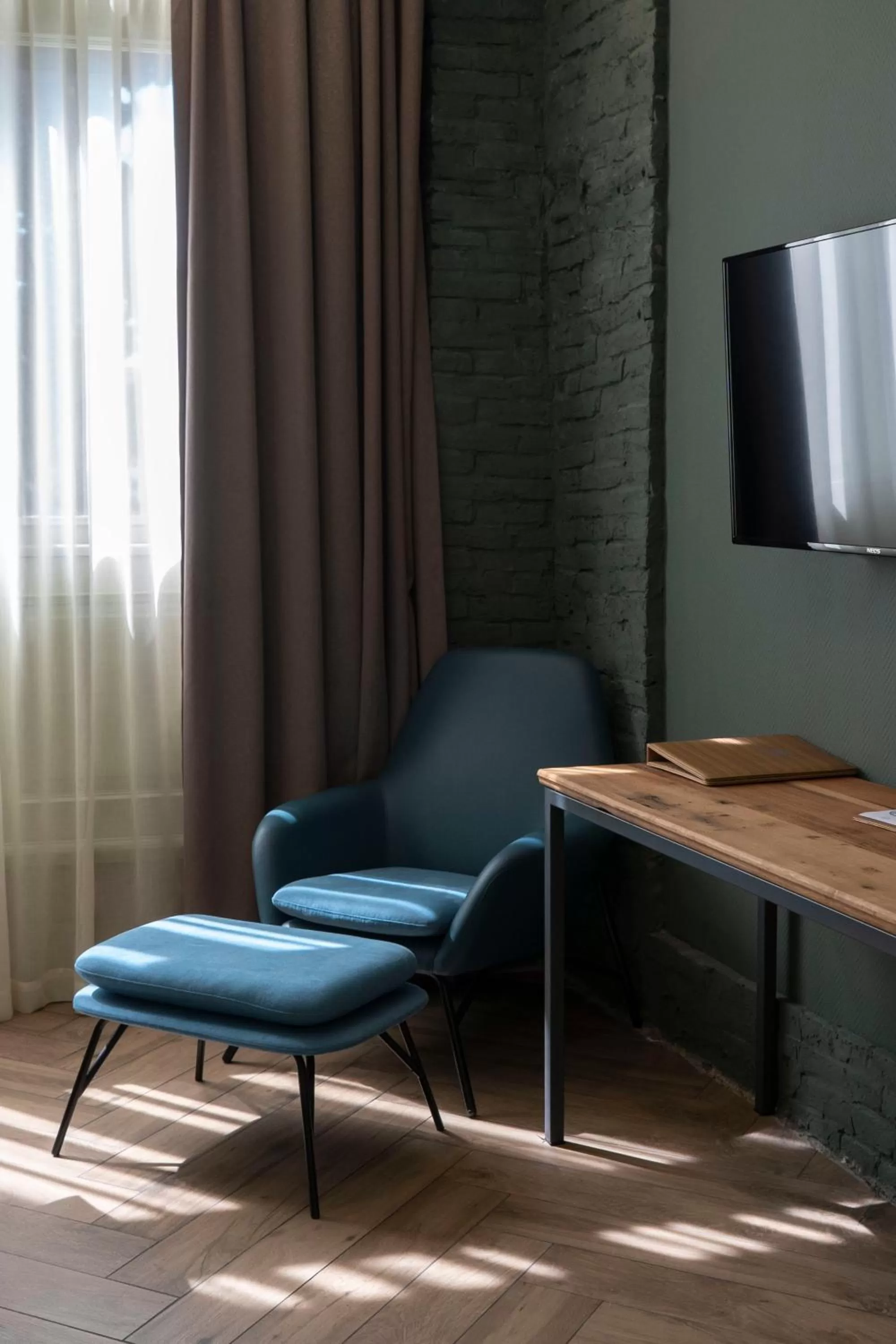 TV and multimedia in Grand Opera Hotel