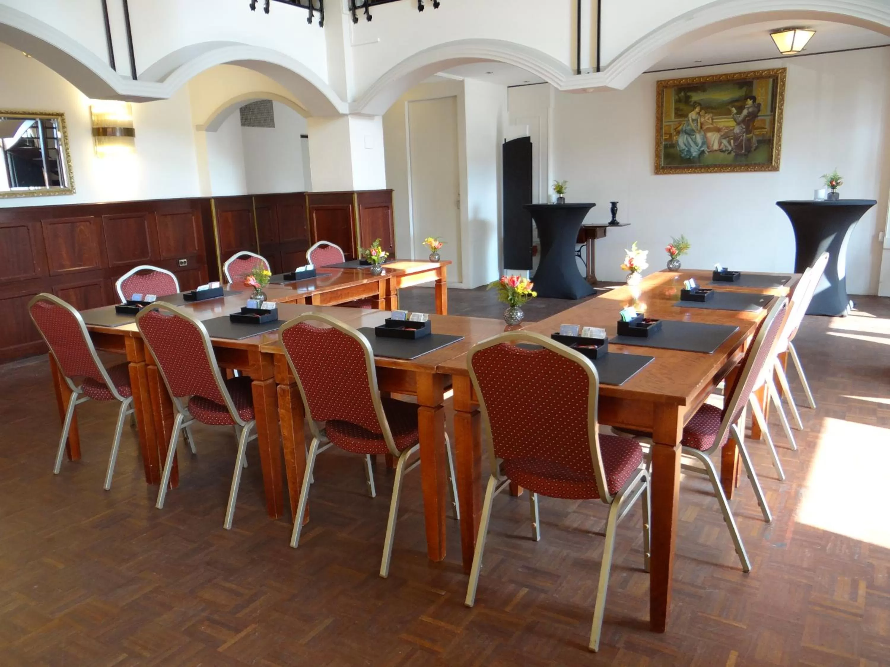 Meeting/conference room, Restaurant/Places to Eat in Tulip Inn Heerlen City Centre