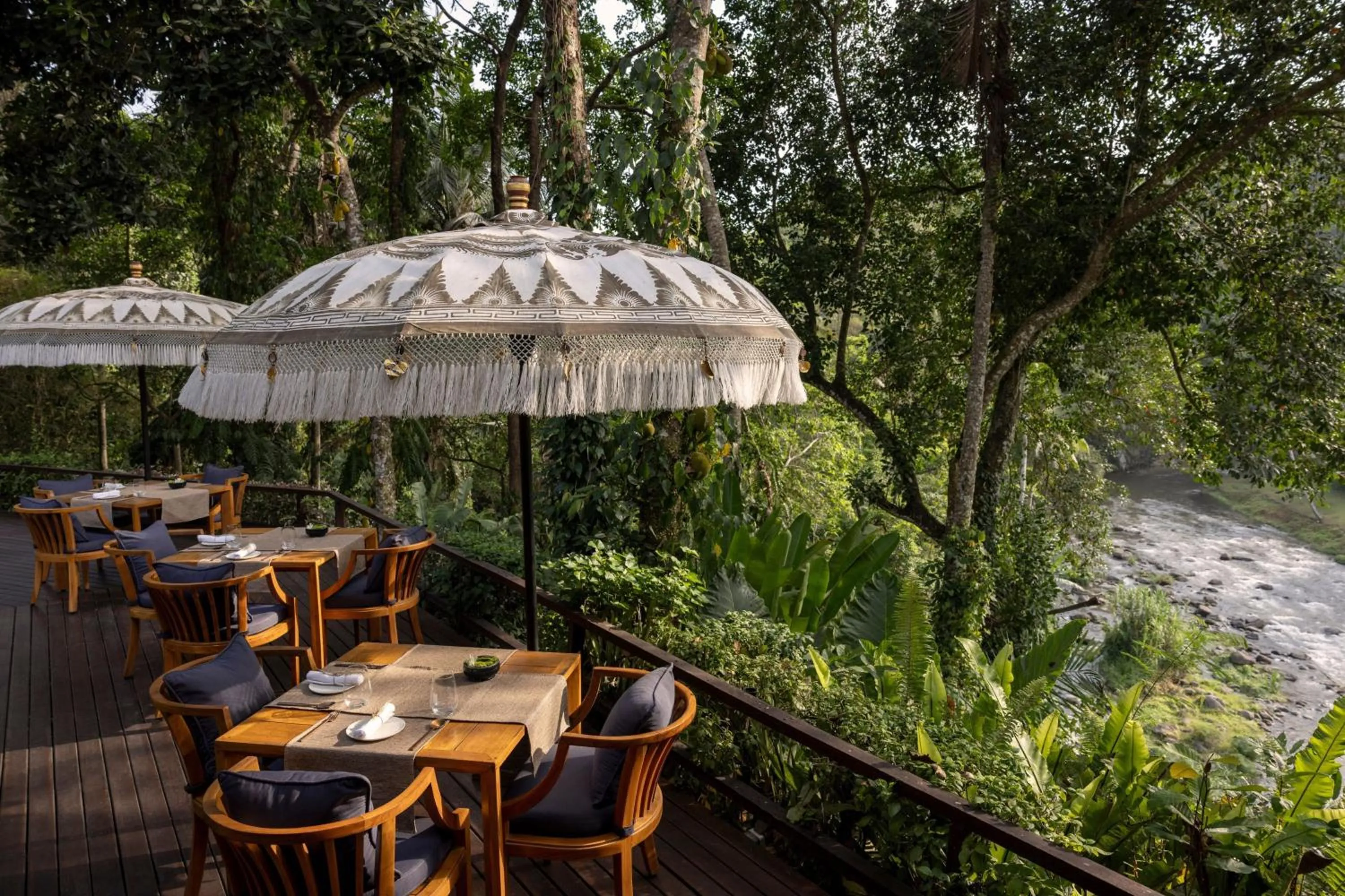 Restaurant/places to eat in Mandapa, a Ritz-Carlton Reserve
