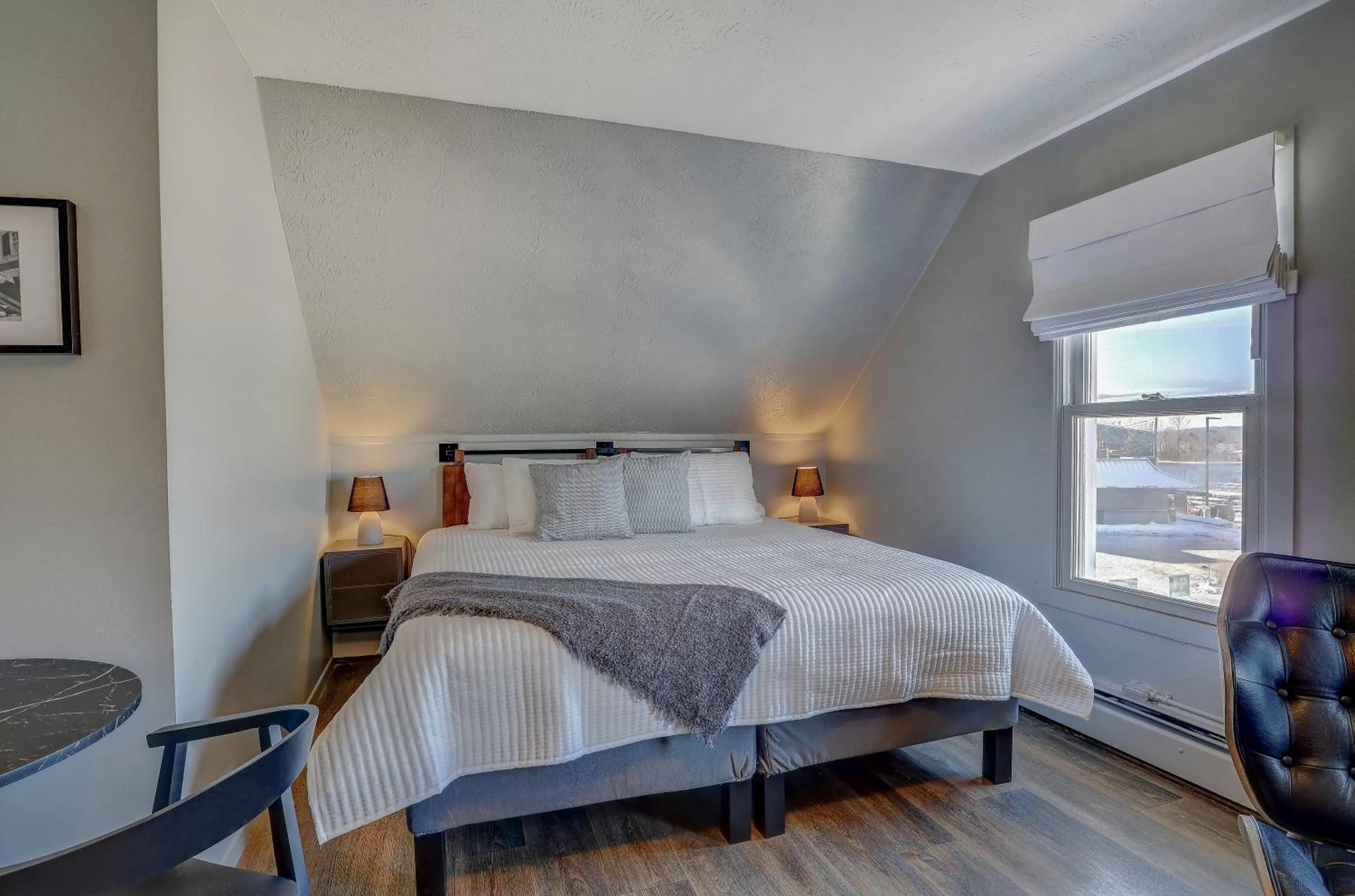 Bed in Auberge des Cantons