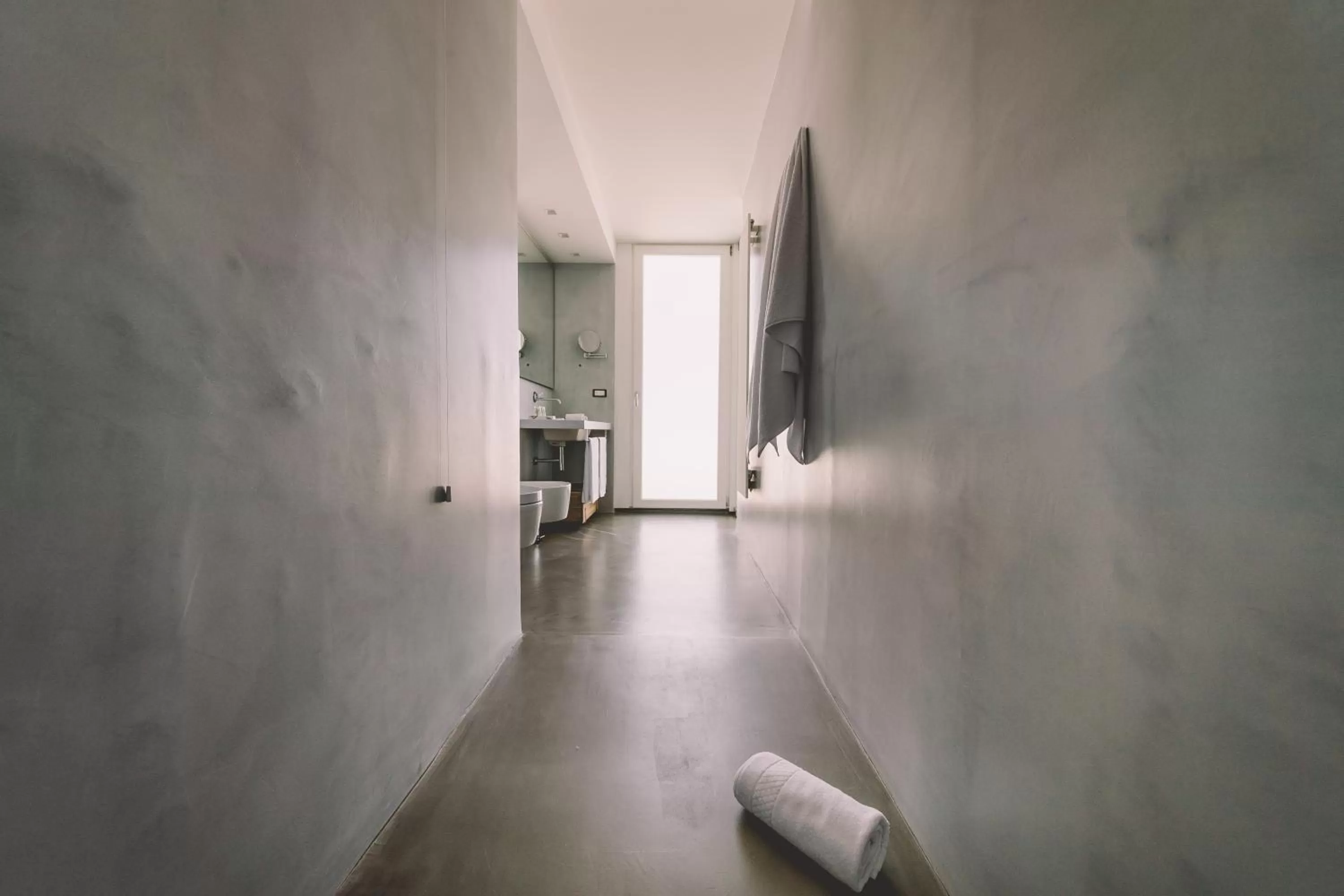 Shower, Bunk Bed in Cinquevite