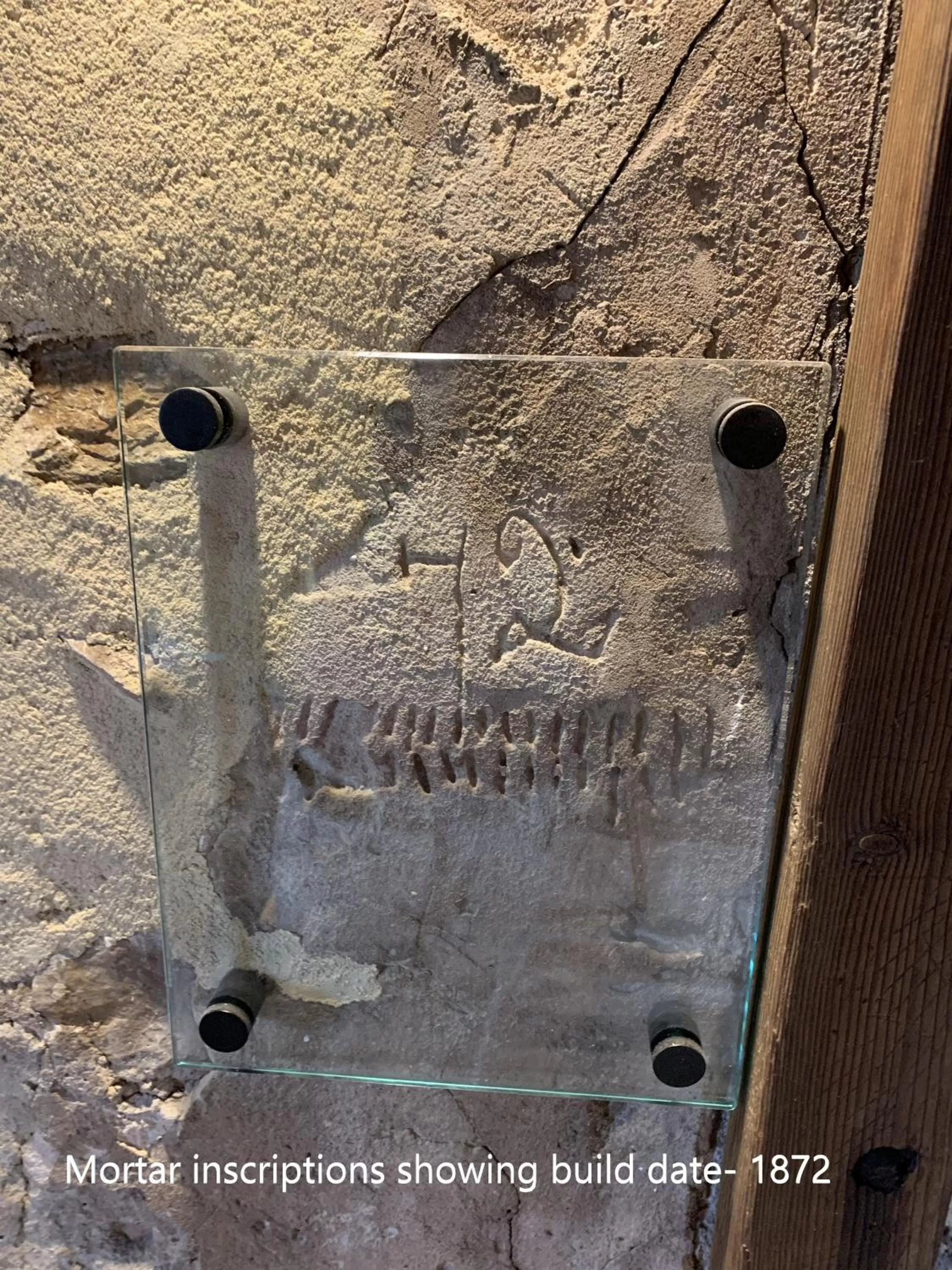 Kitchen or kitchenette in The Old Chaff Mill Organic Vineyard Retreat