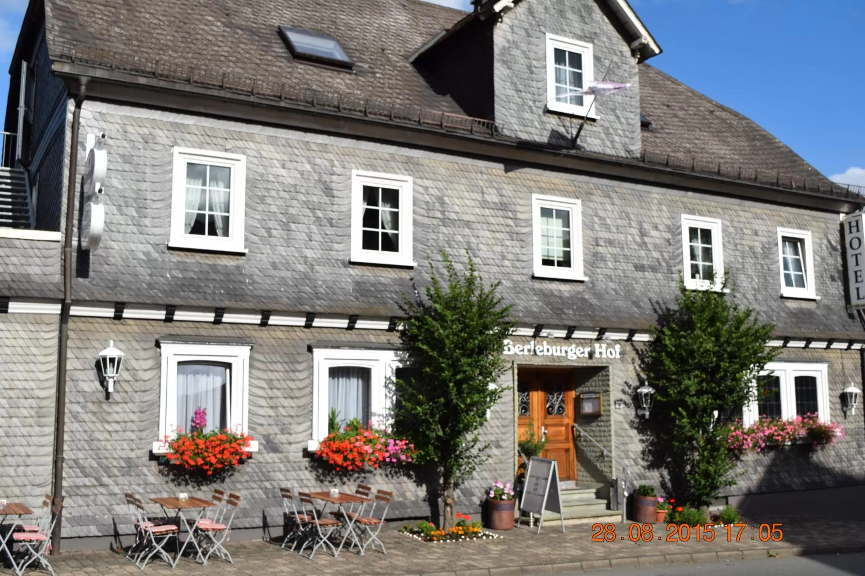 Facade/entrance in Berleburger Hof