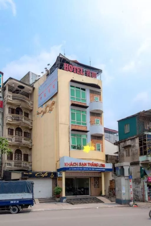 Facade/entrance in Thang Long Hotel