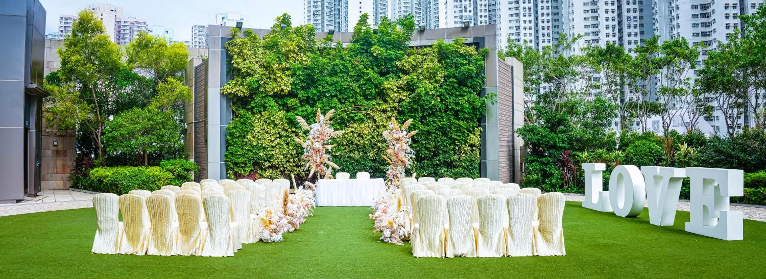 wedding in Crowne Plaza Hong Kong Kowloon East by IHG