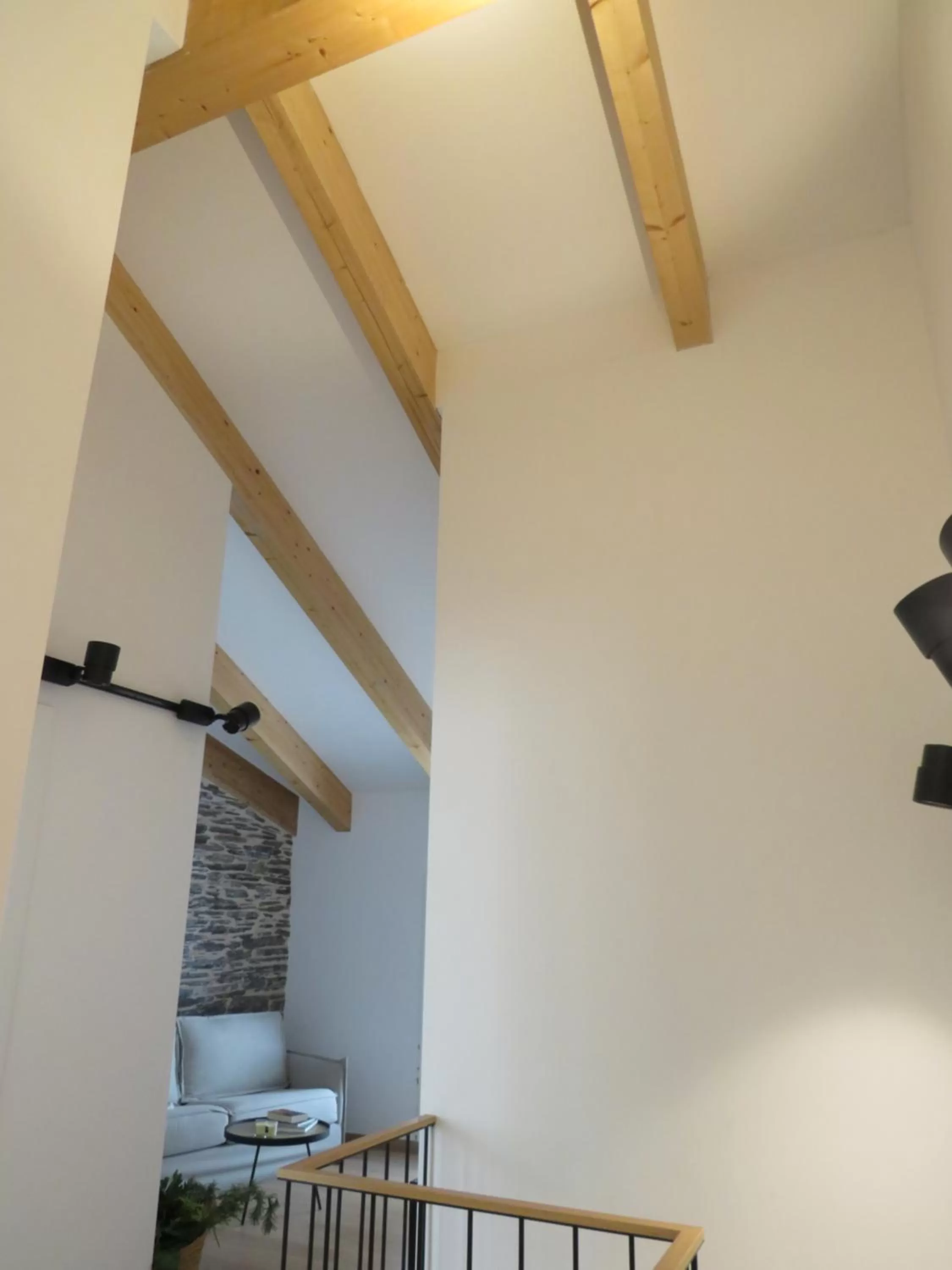 APARTAMENTOS ARMANYA 3