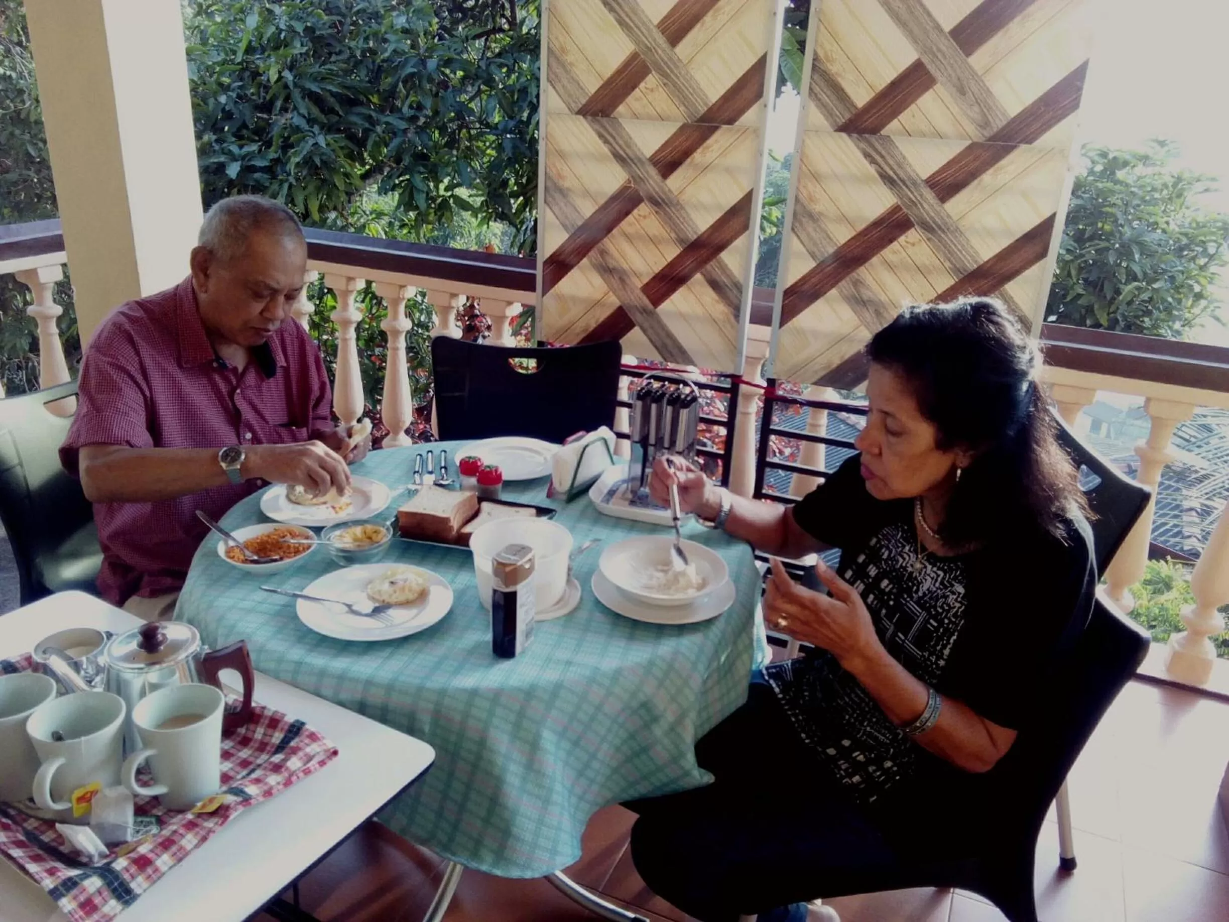 Restaurant/places to eat in Evergreen