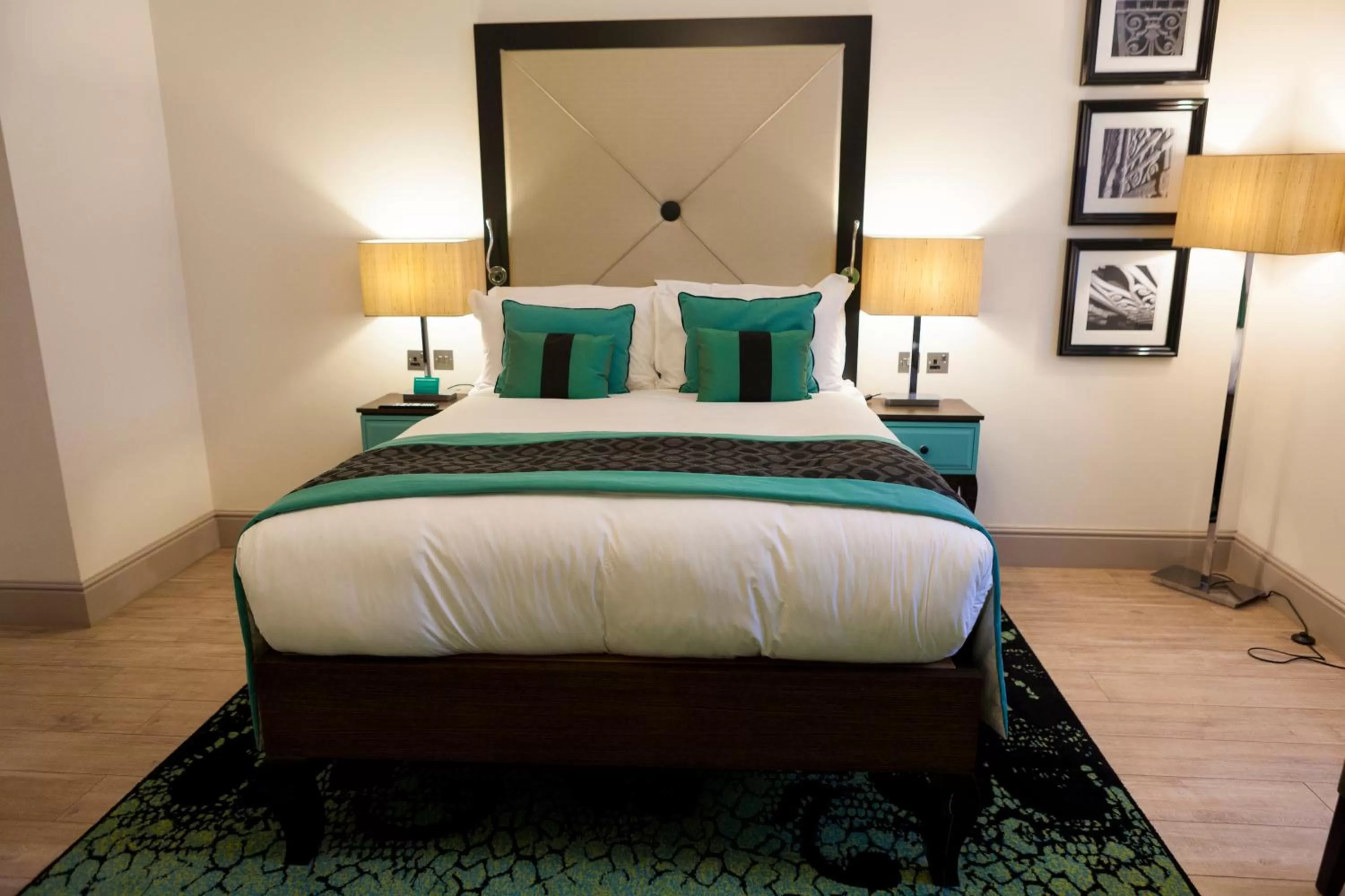 Photo of the whole room, Bed in Hotel Indigo London - Kensington by IHG