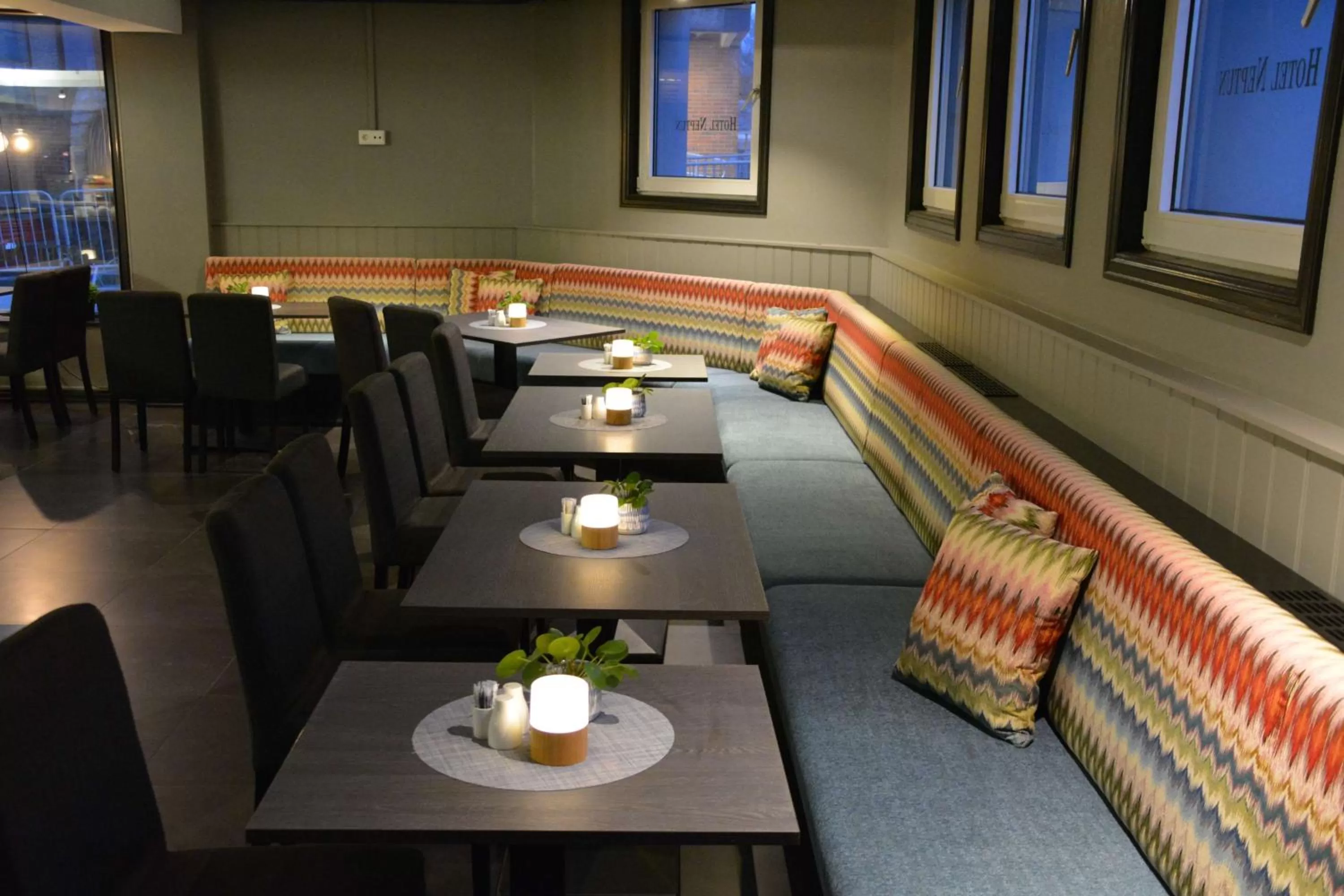 Seating area in Hotel Haugesund