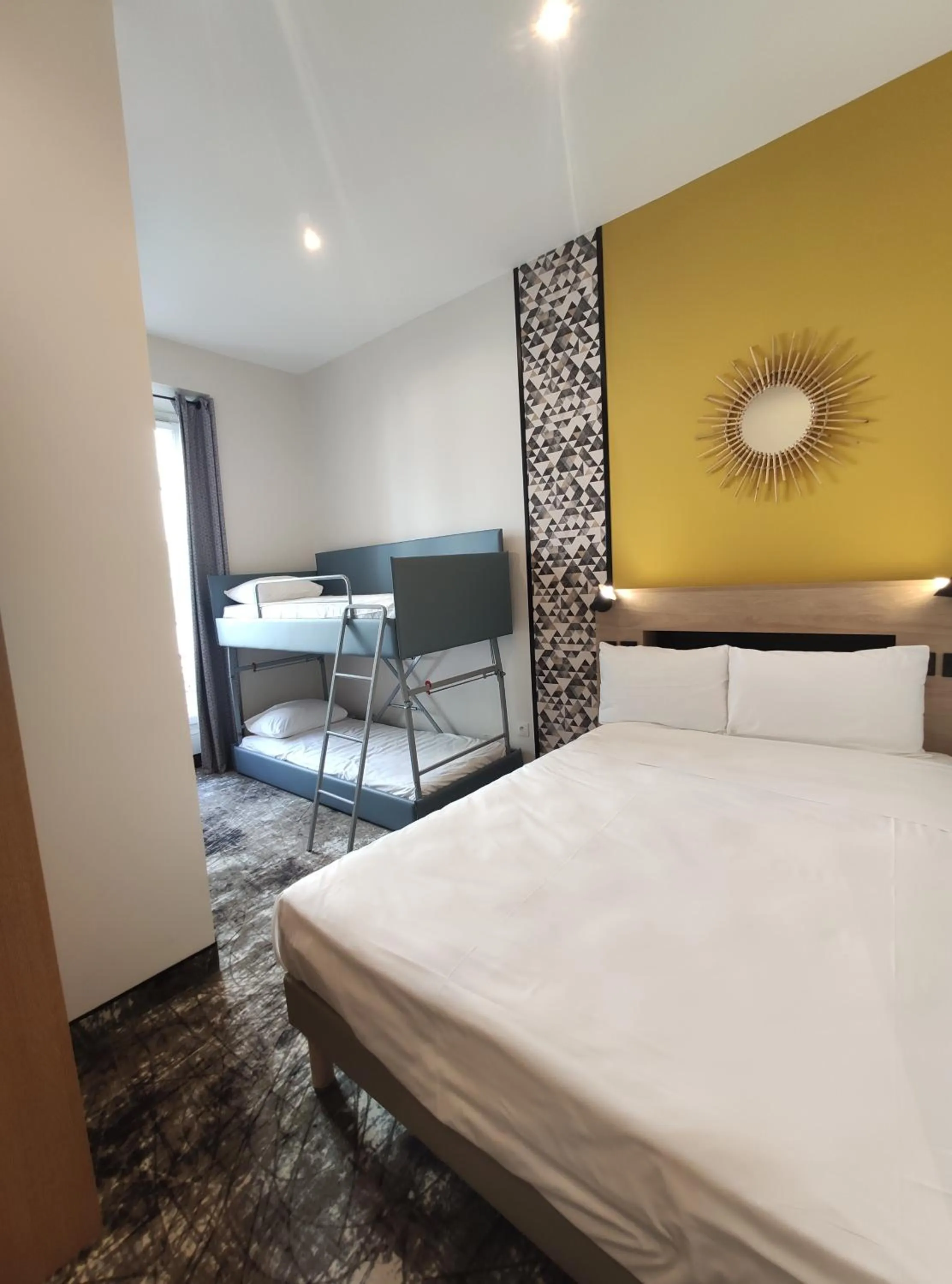 Bedroom, Bed in Hotel d'Ostende