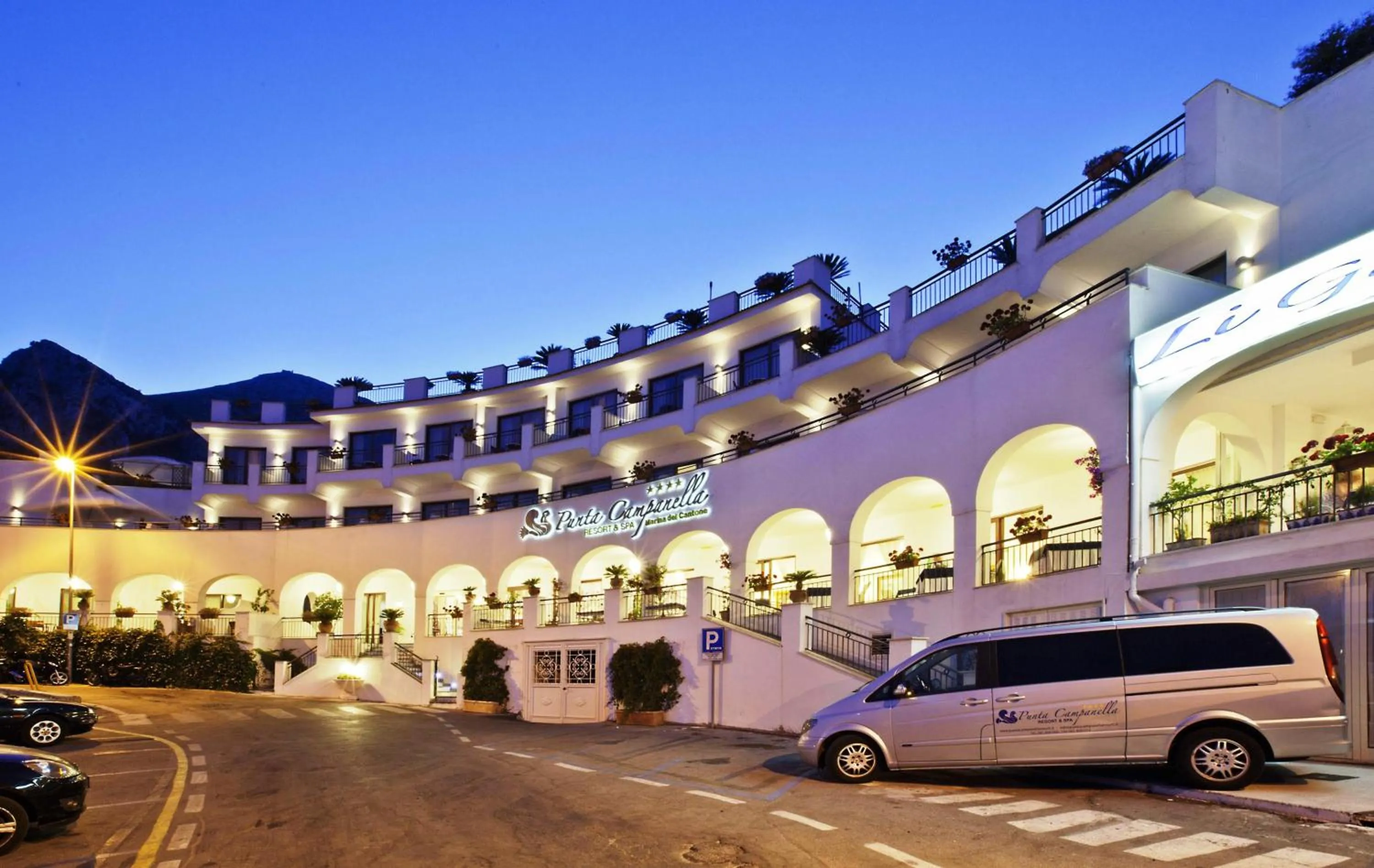 Facade/entrance in Punta Campanella Resort & Spa