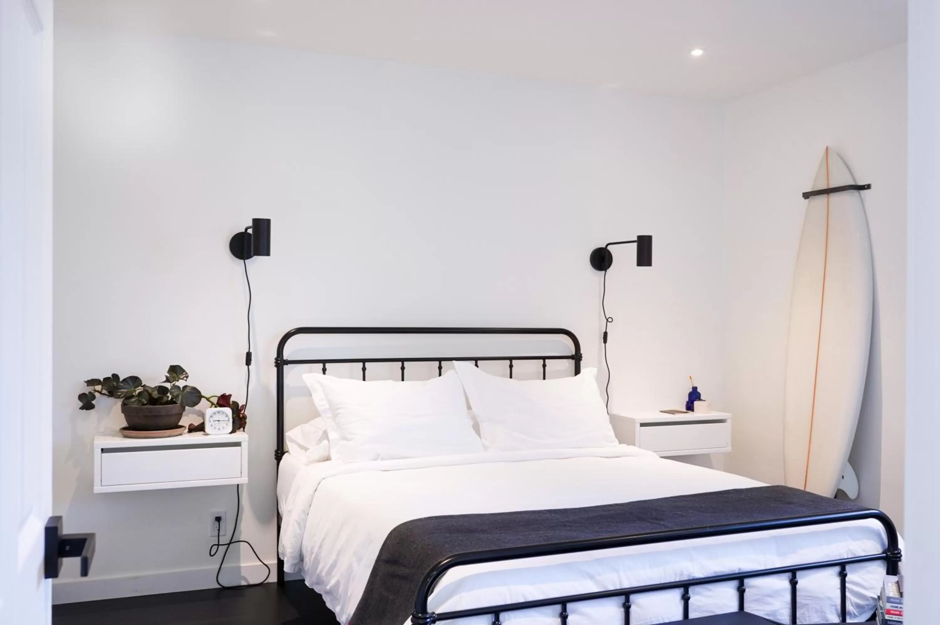 Bedroom, Bed in The Lakeside Prince Edward County