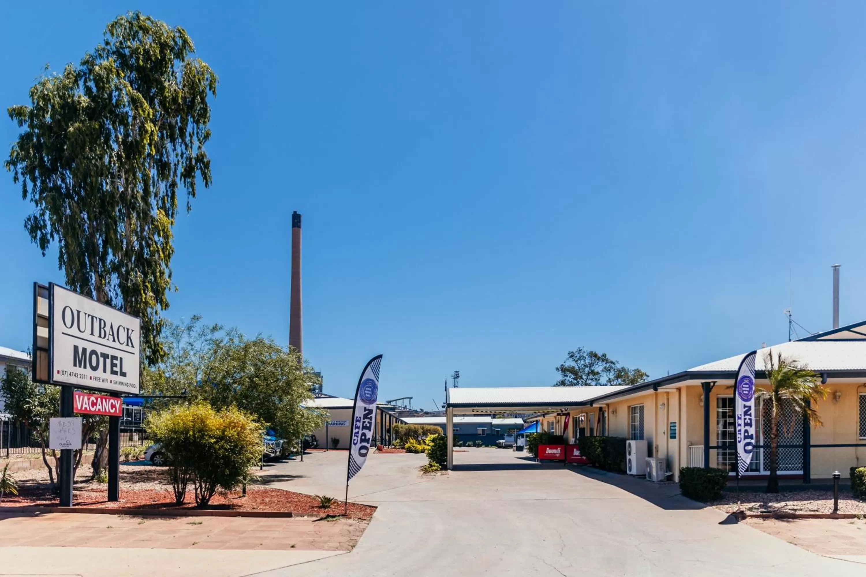 Property building in Outback Motel Mt Isa
