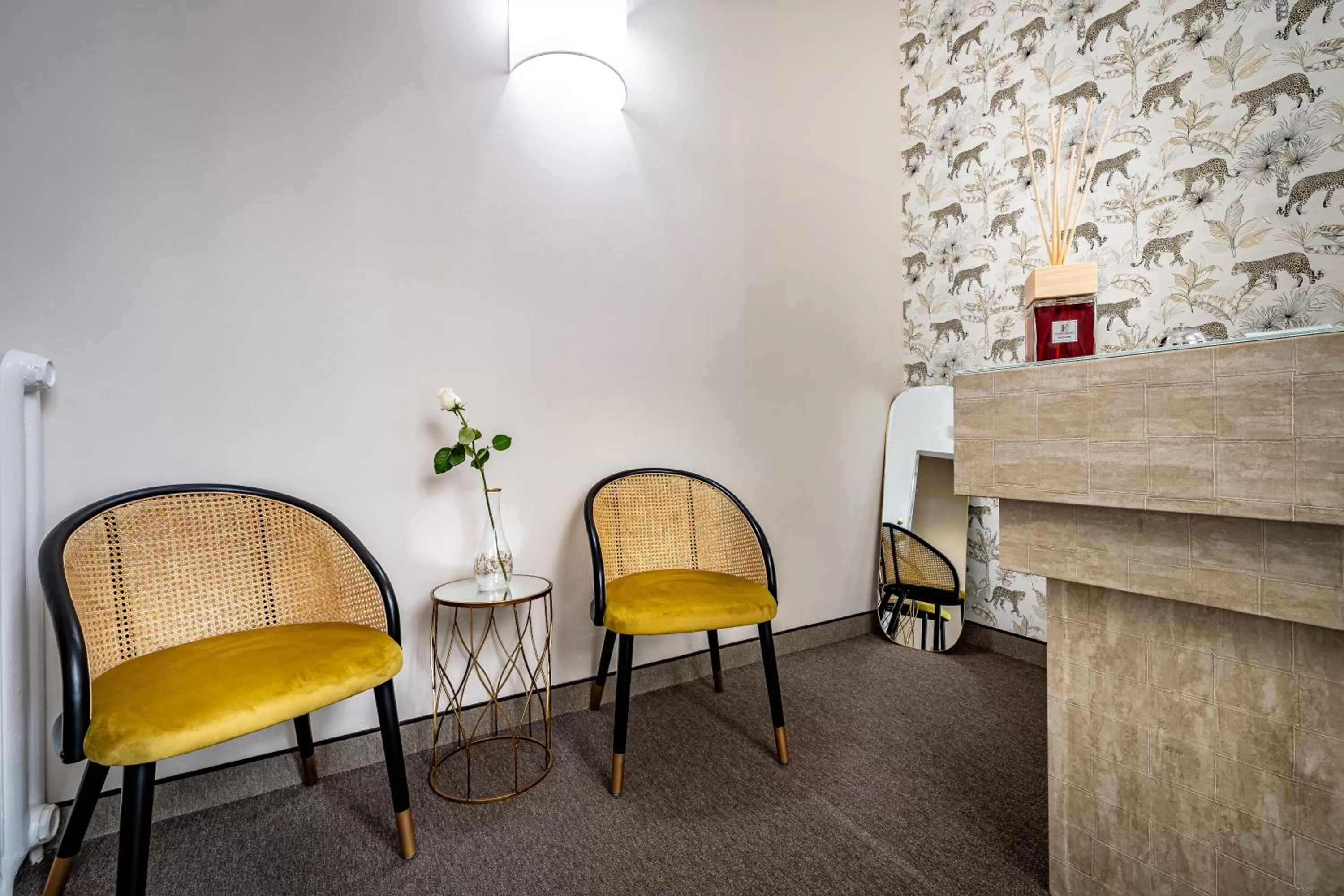 Seating area in Maison Pitti Florence