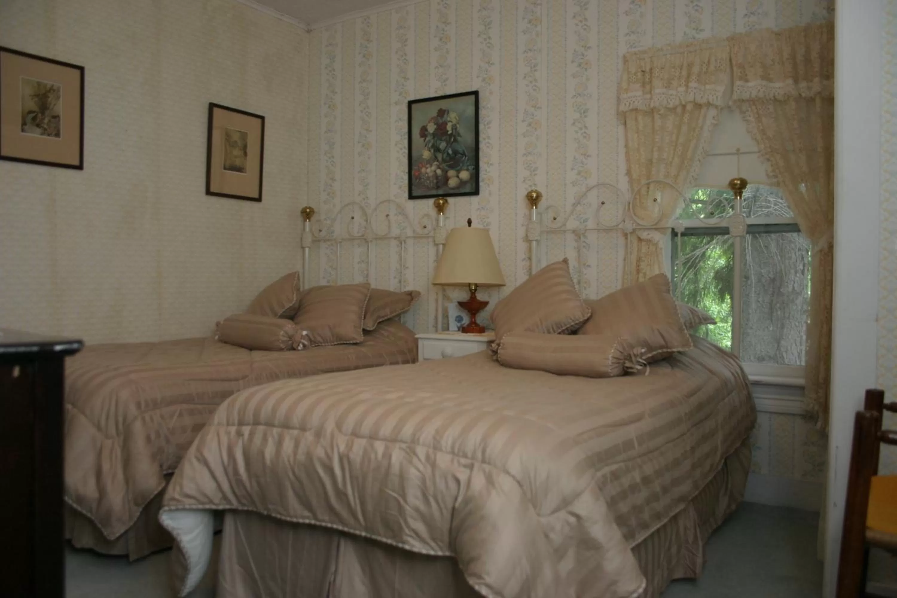 Bedroom in Inn at Starlight Lake & Restaurant