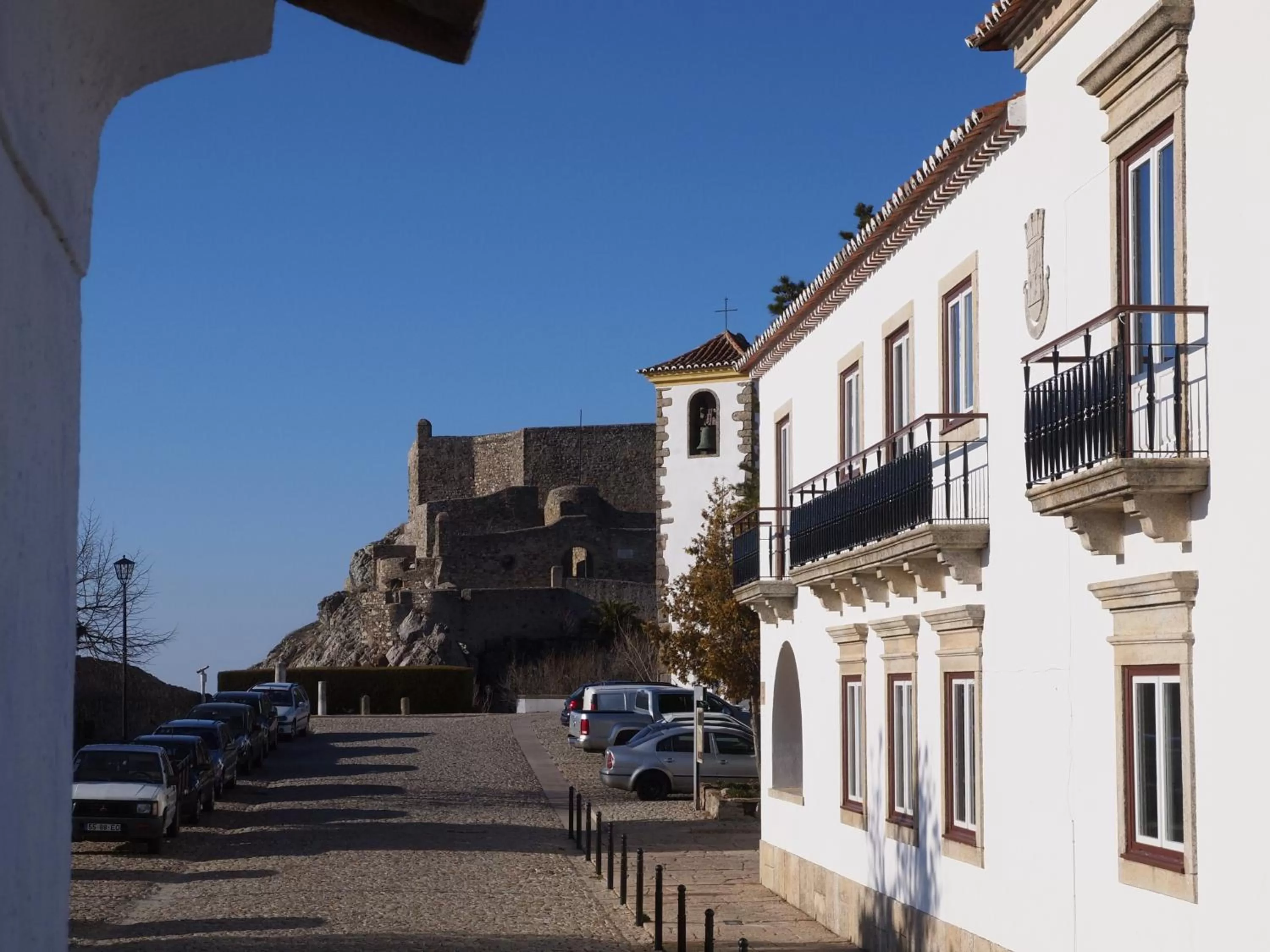 Facade/entrance in Dom Dinis Marvão