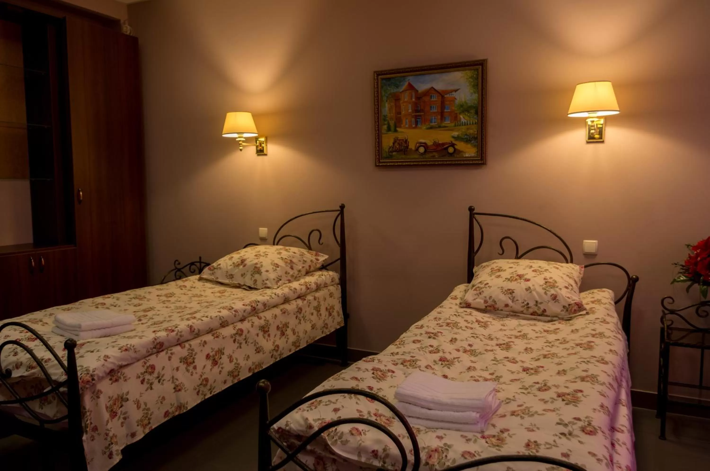 Bed in Ermitazh Hotel Complex