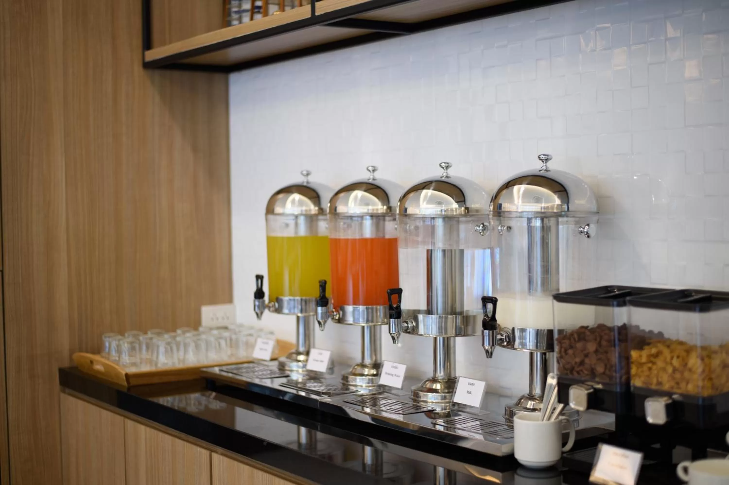 Breakfast in Monte Maesot hotel